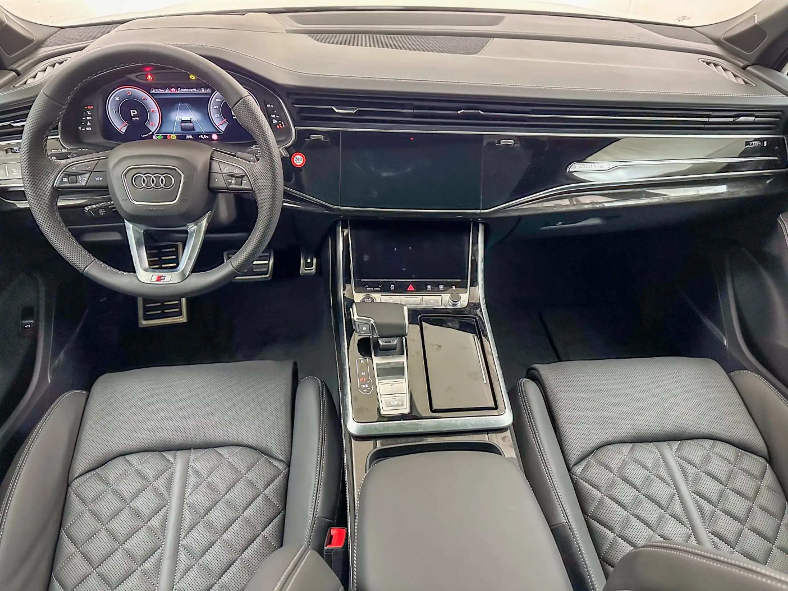 Audi - Q7