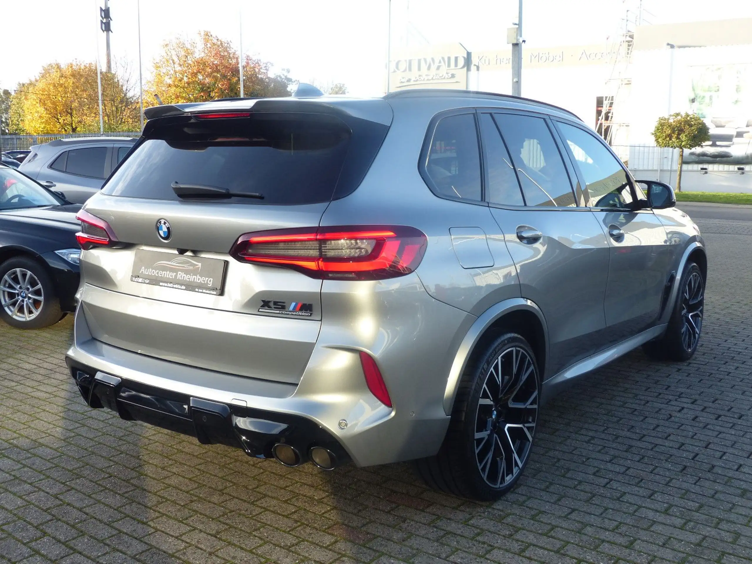 BMW - X5 M