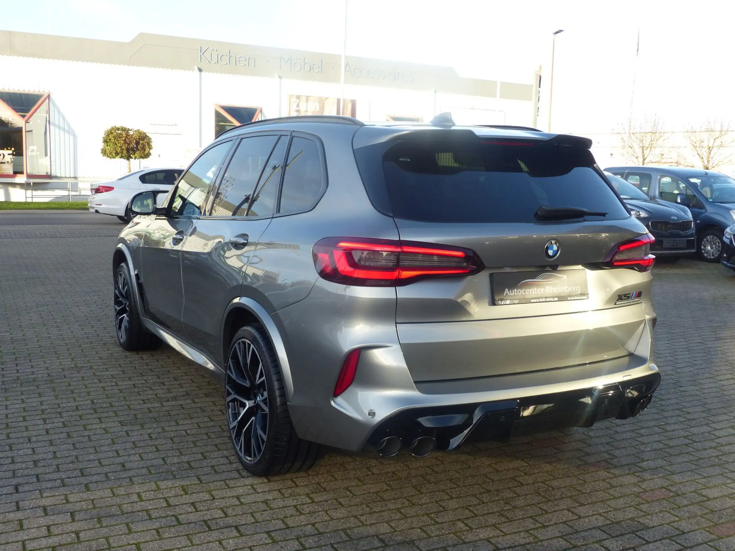 BMW - X5 M