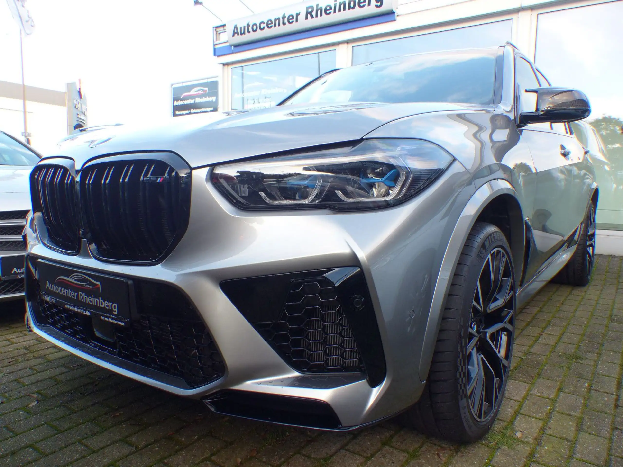 BMW - X5 M