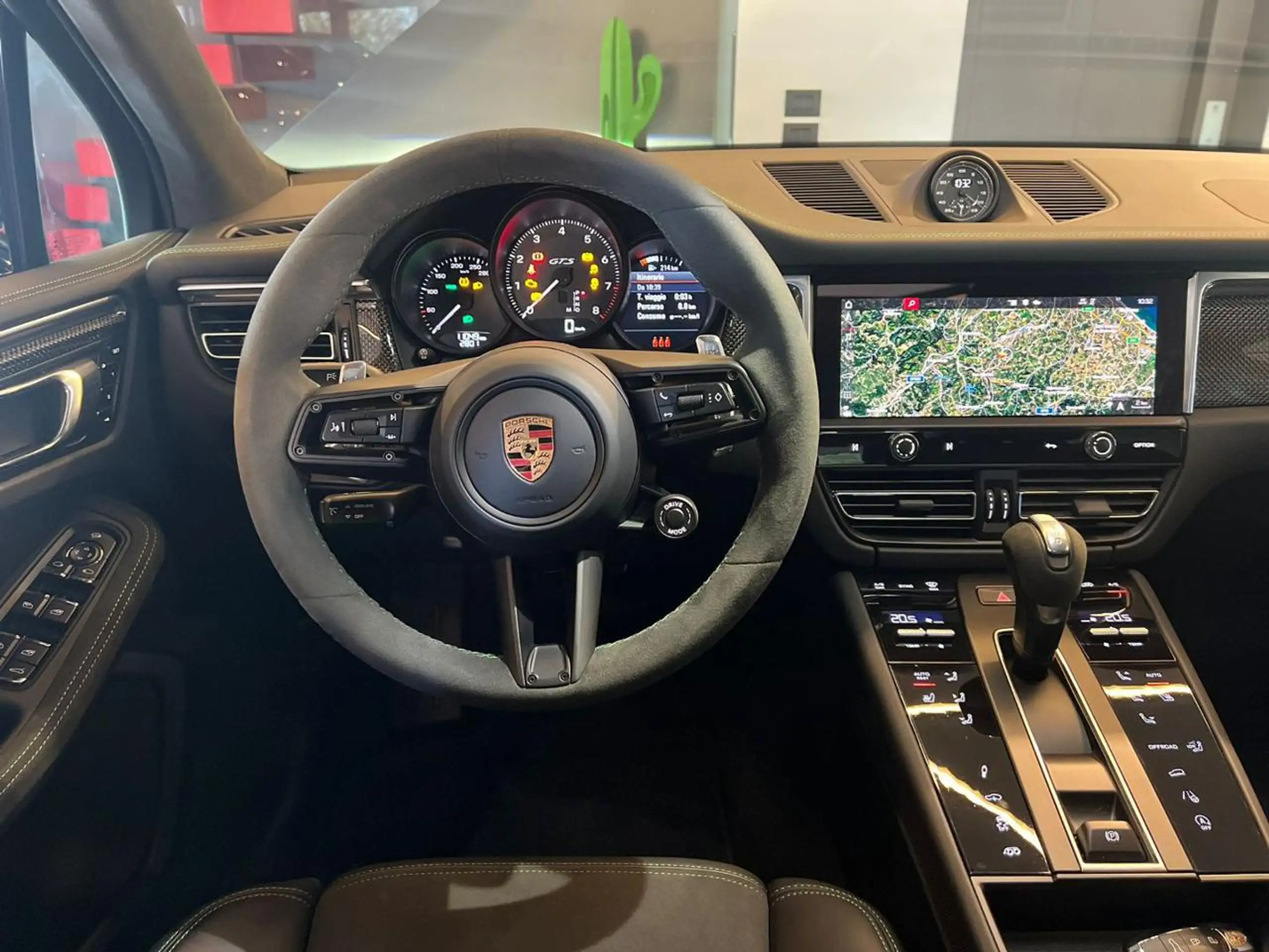 Porsche - Macan