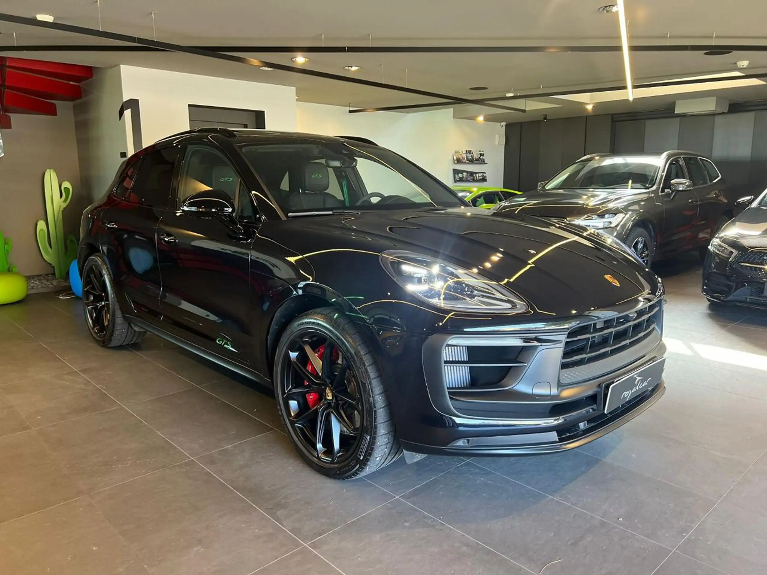 Porsche - Macan