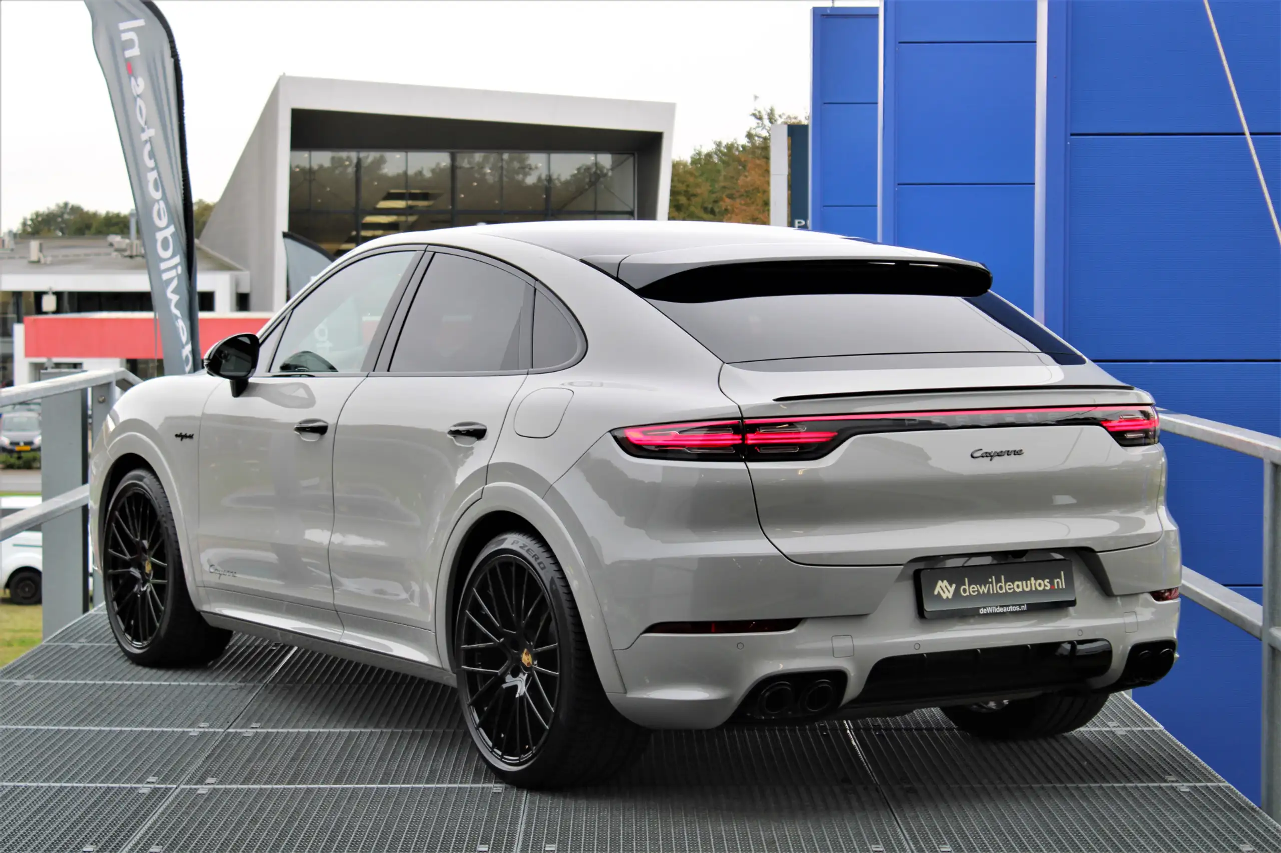 Porsche - Cayenne