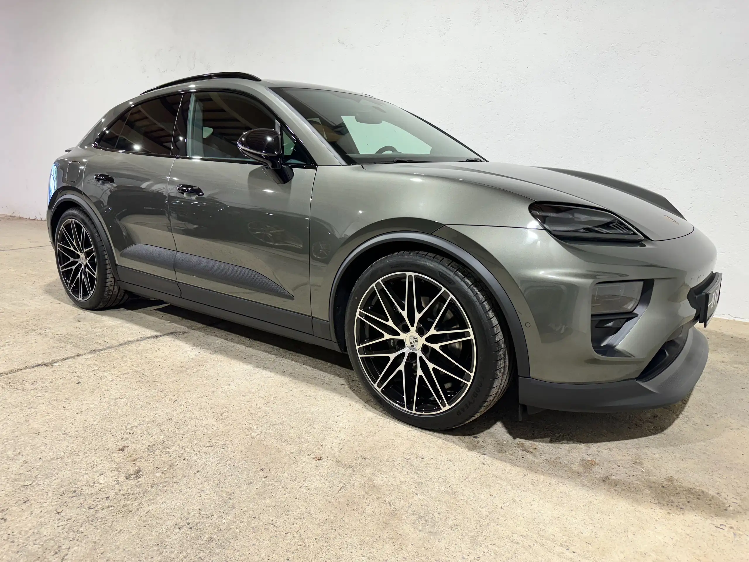 Porsche - Macan