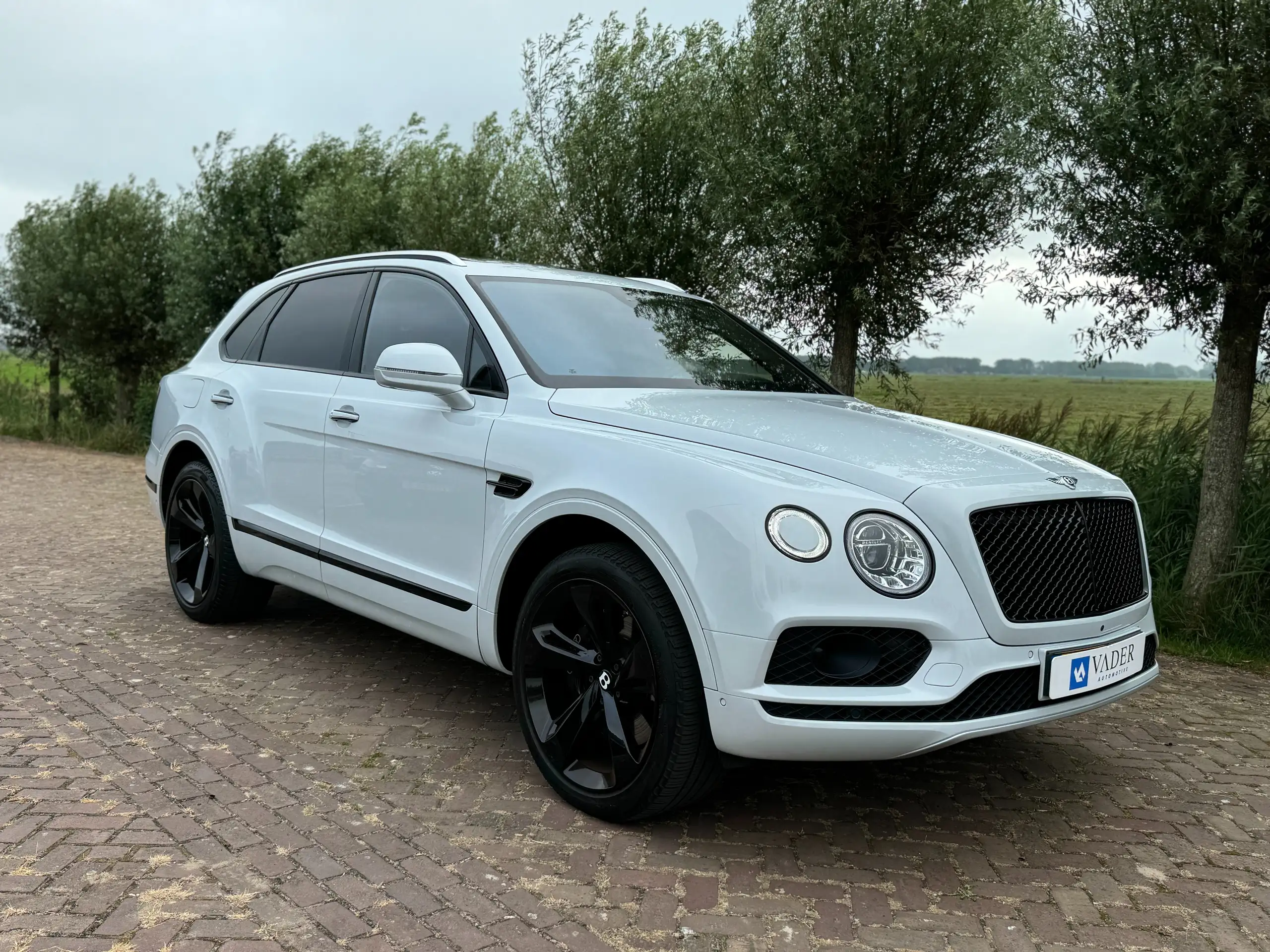 Bentley - Bentayga