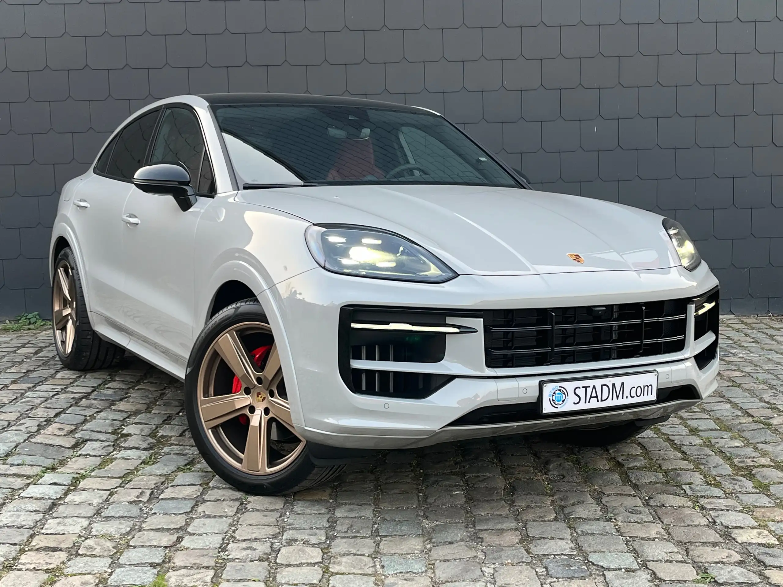 Porsche - Cayenne