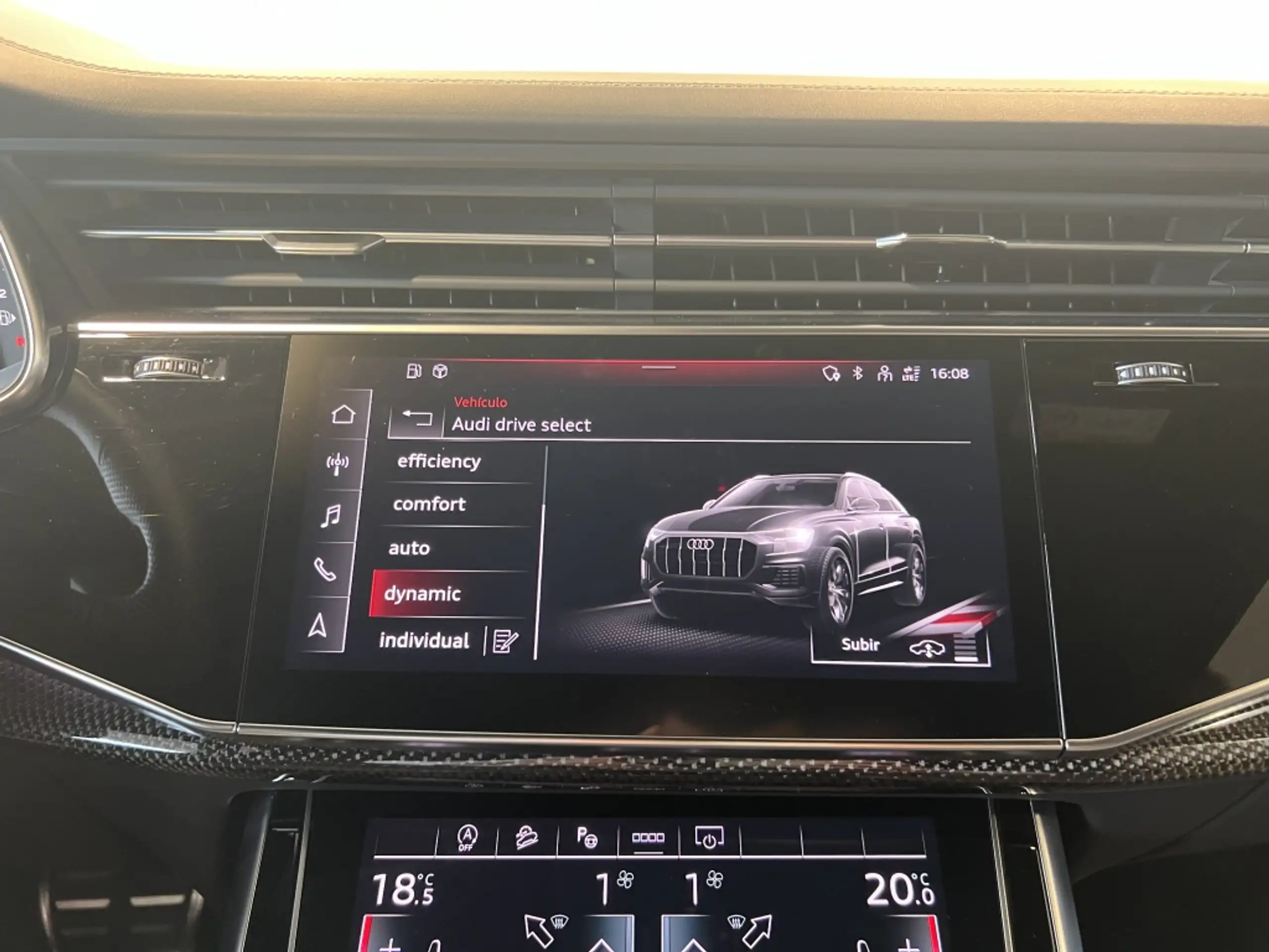 Audi - SQ8