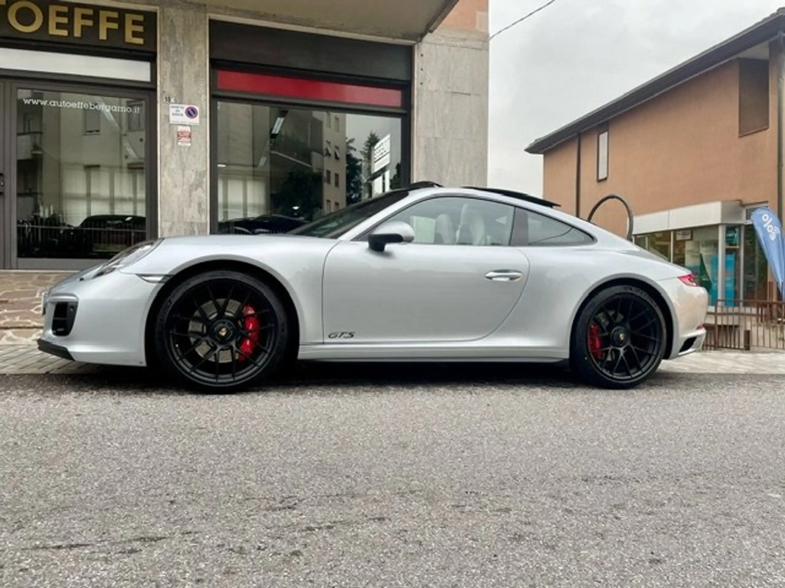 Porsche - 991