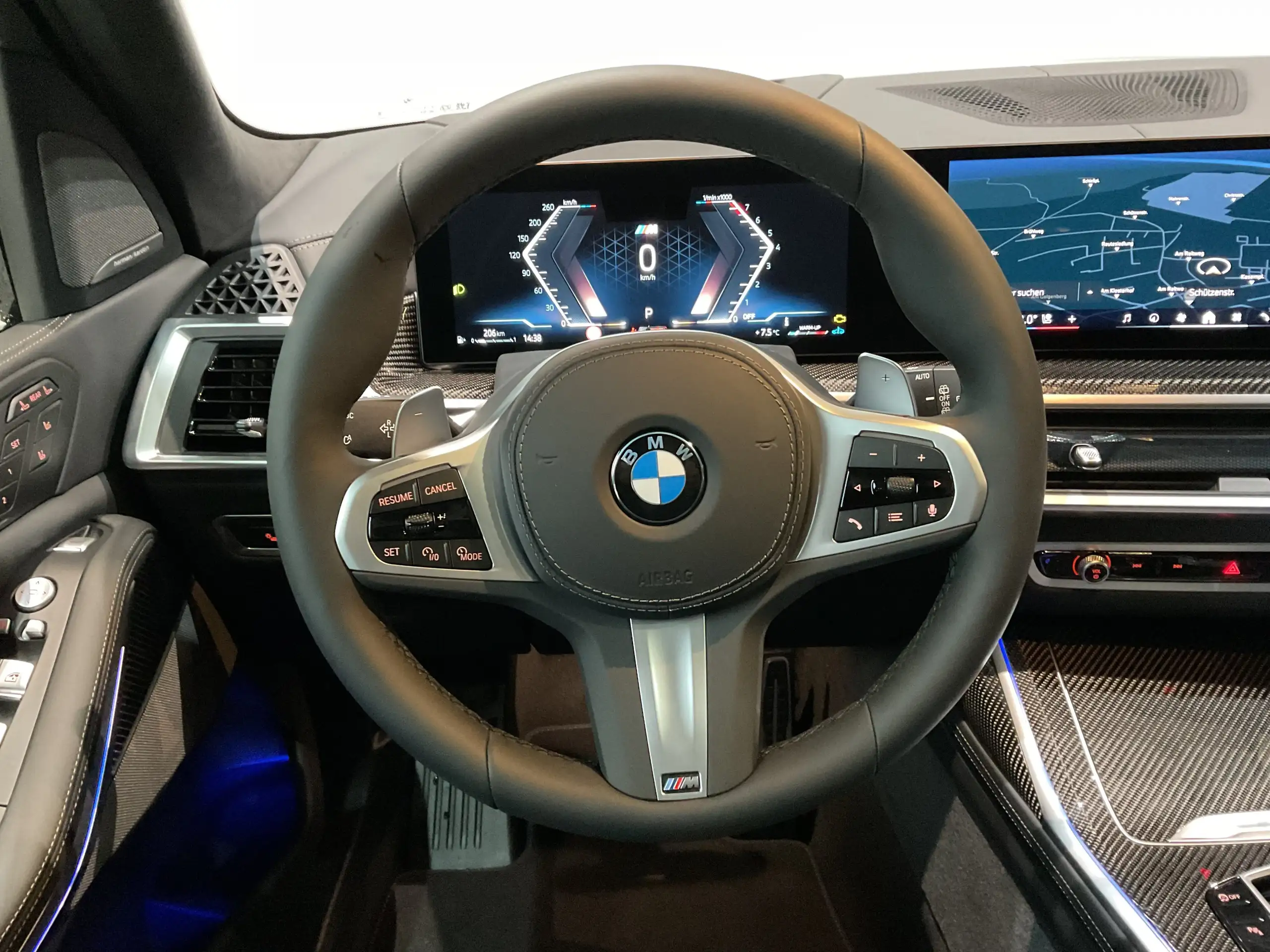 BMW - X7