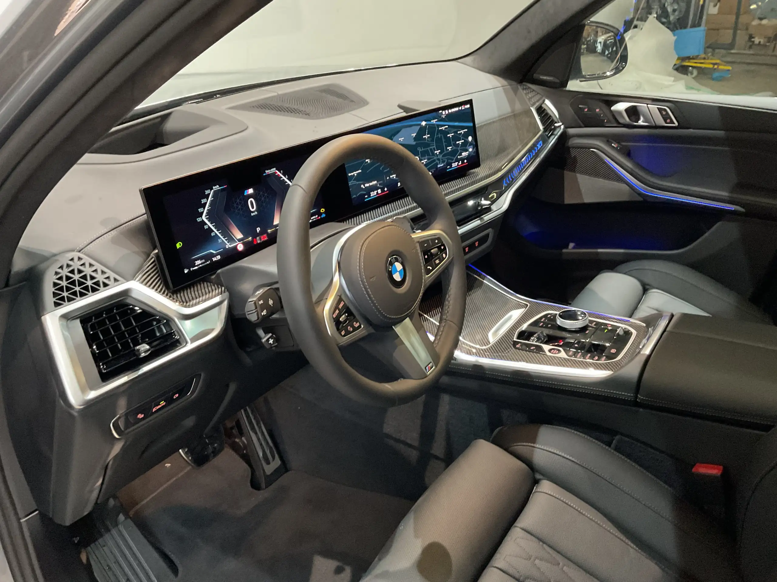 BMW - X7