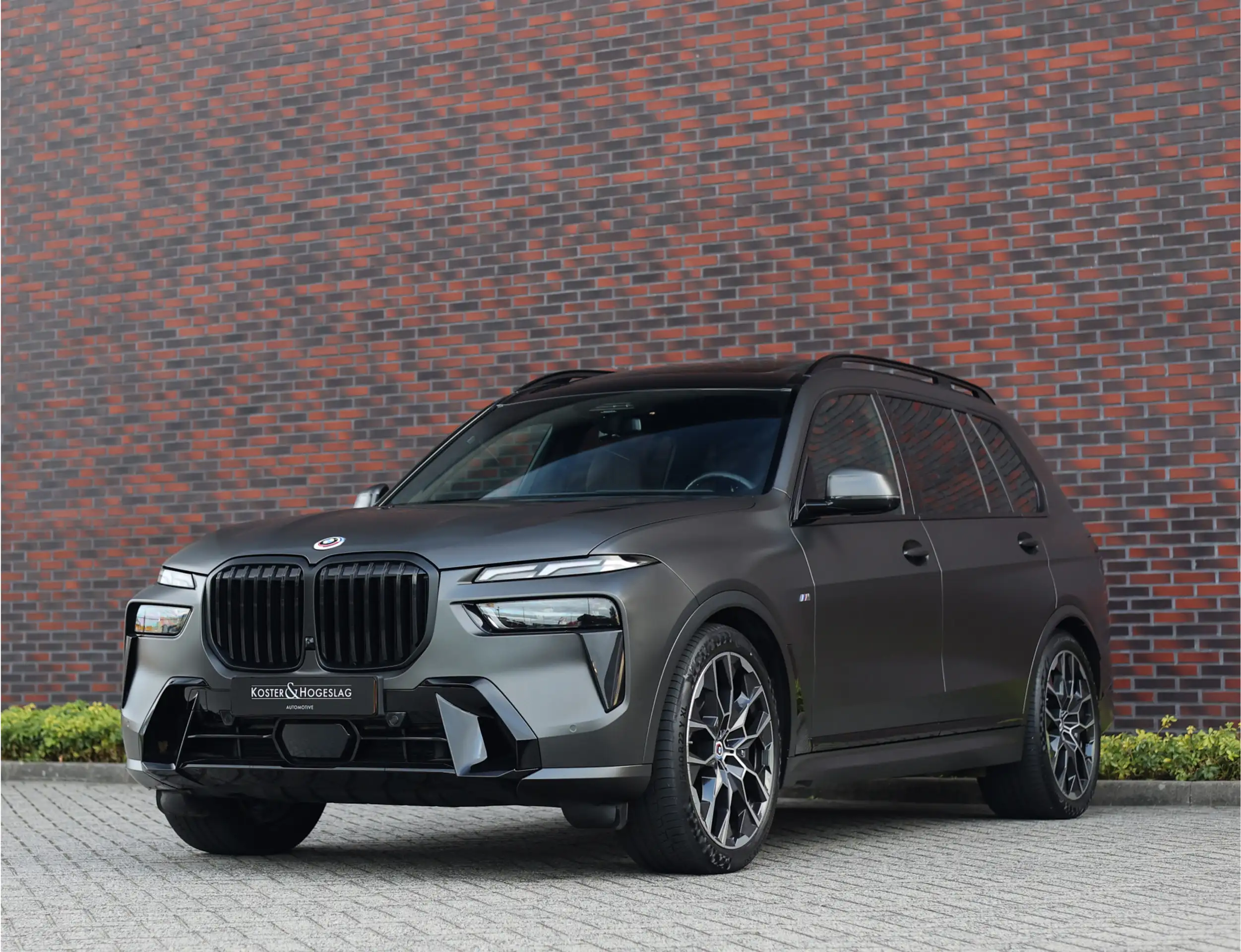 BMW - X7