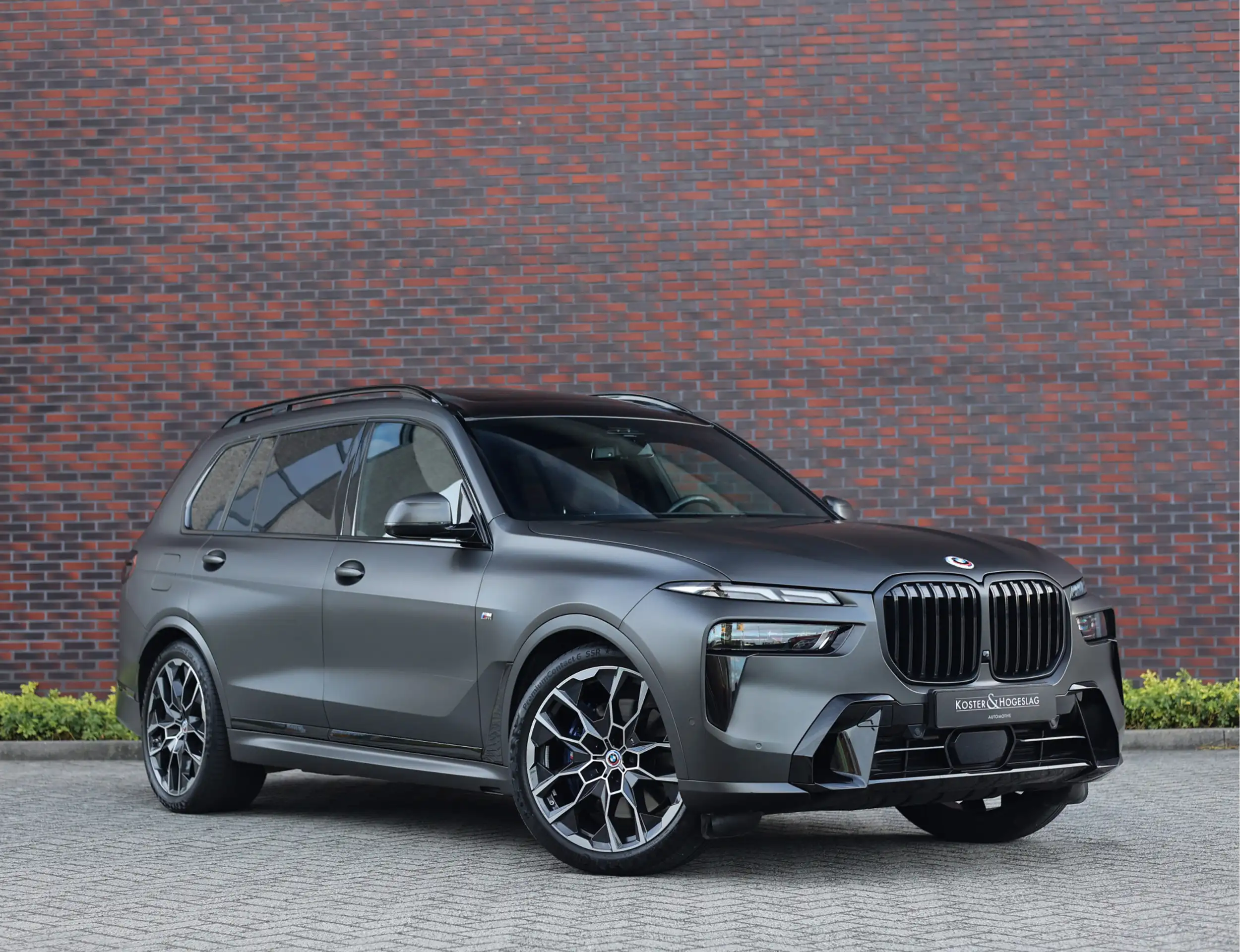 BMW - X7