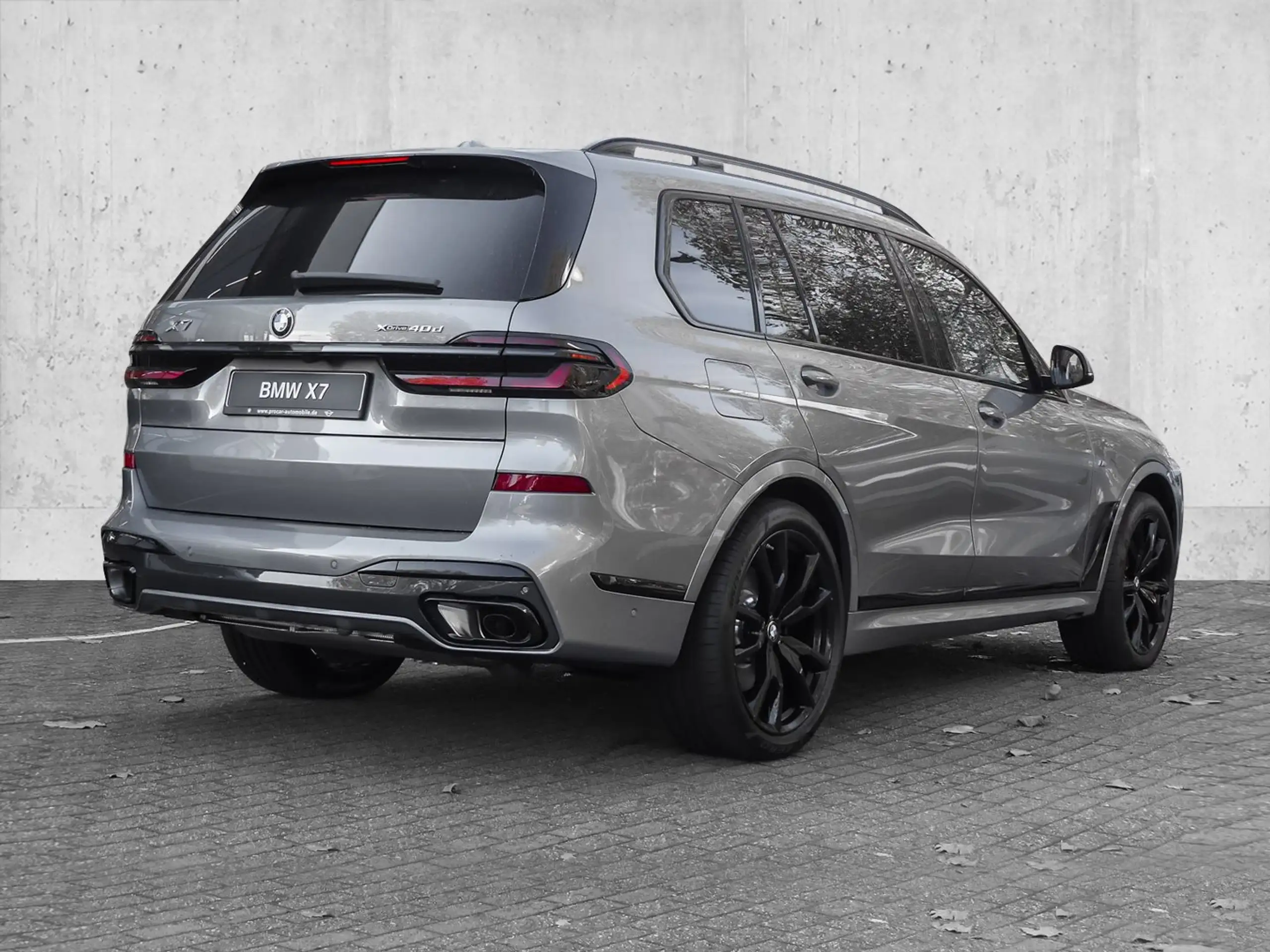 BMW - X7