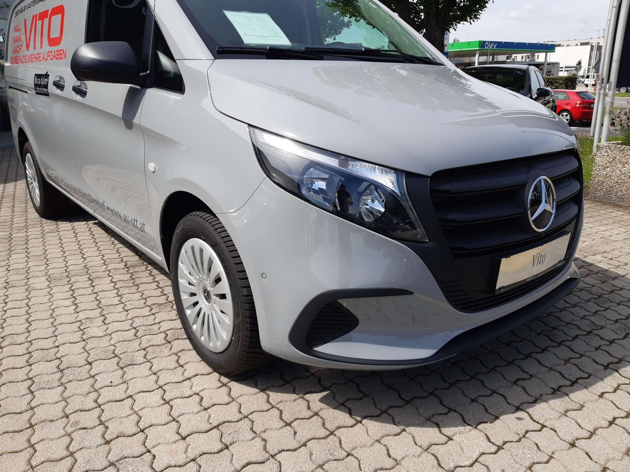 Mercedes-Benz - Vito