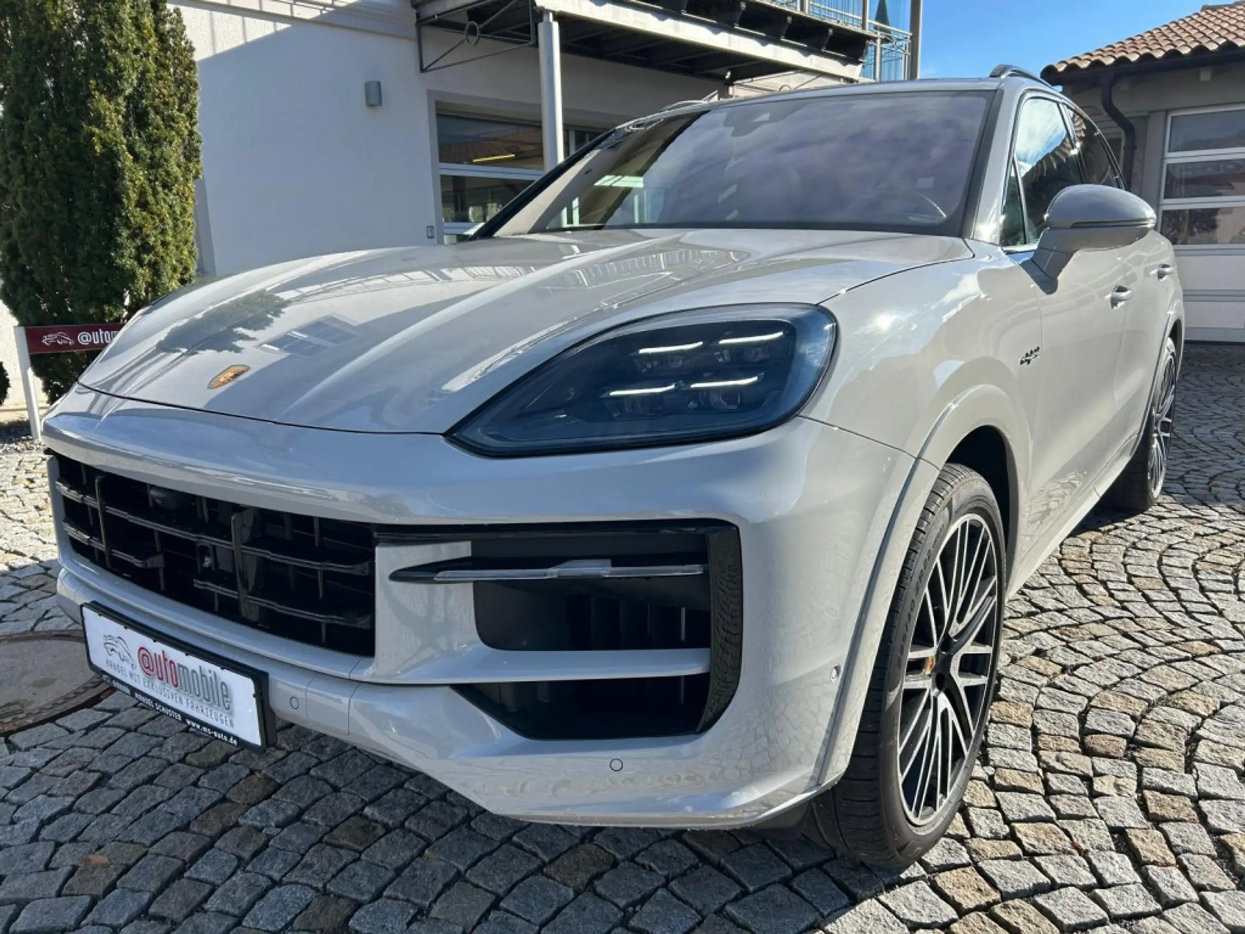 Porsche - Cayenne