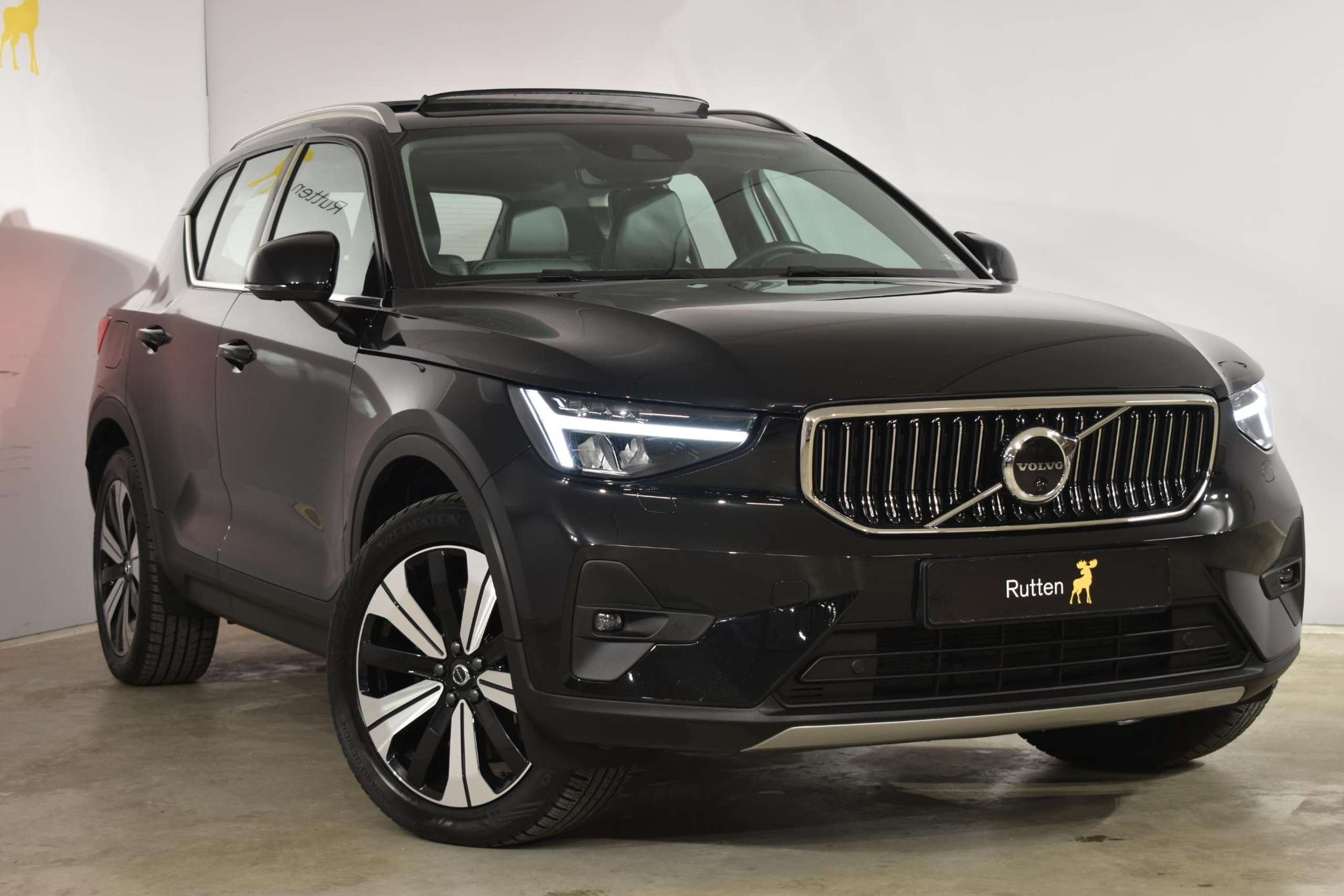 Volvo - XC40