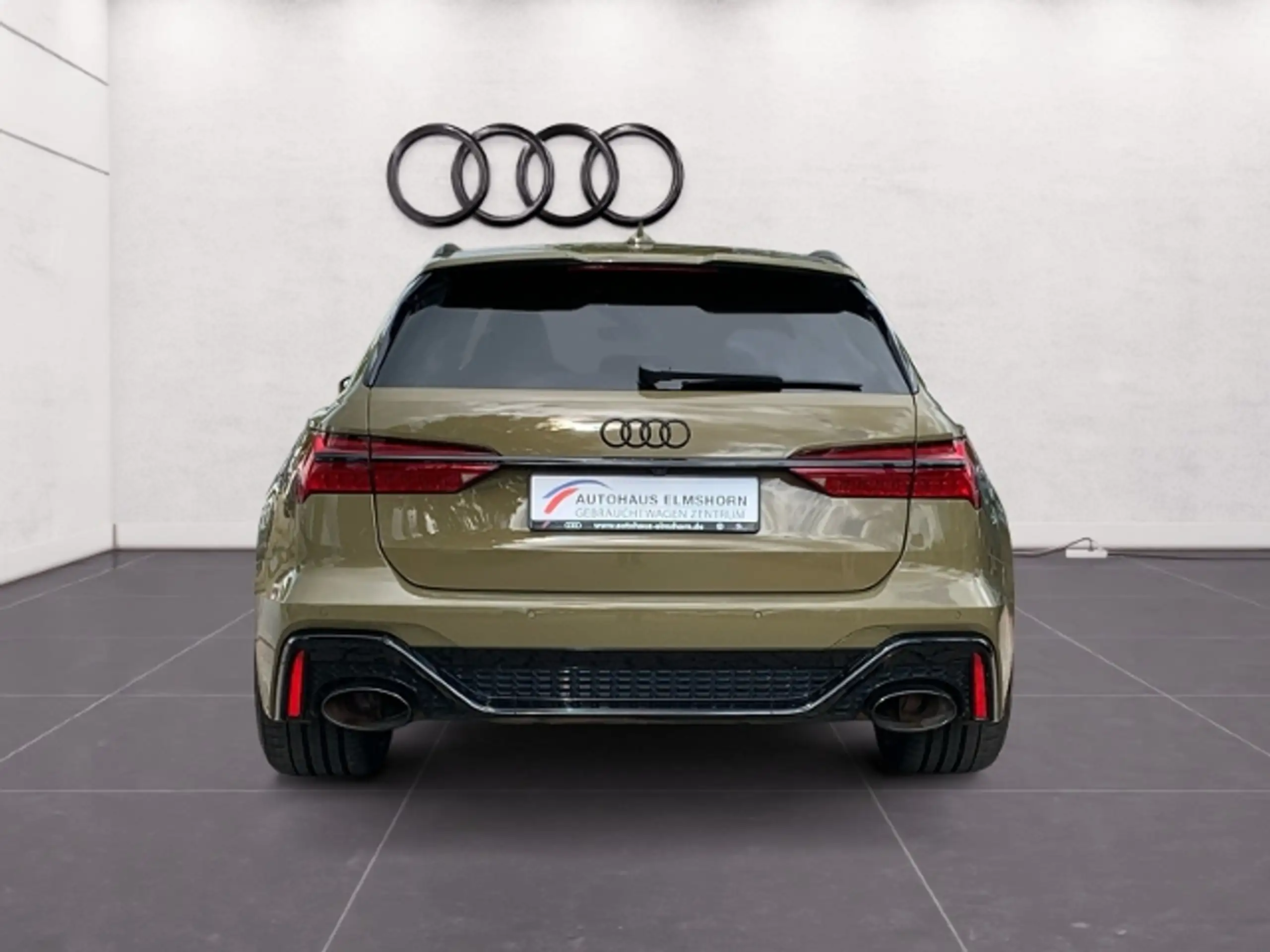 Audi - RS6