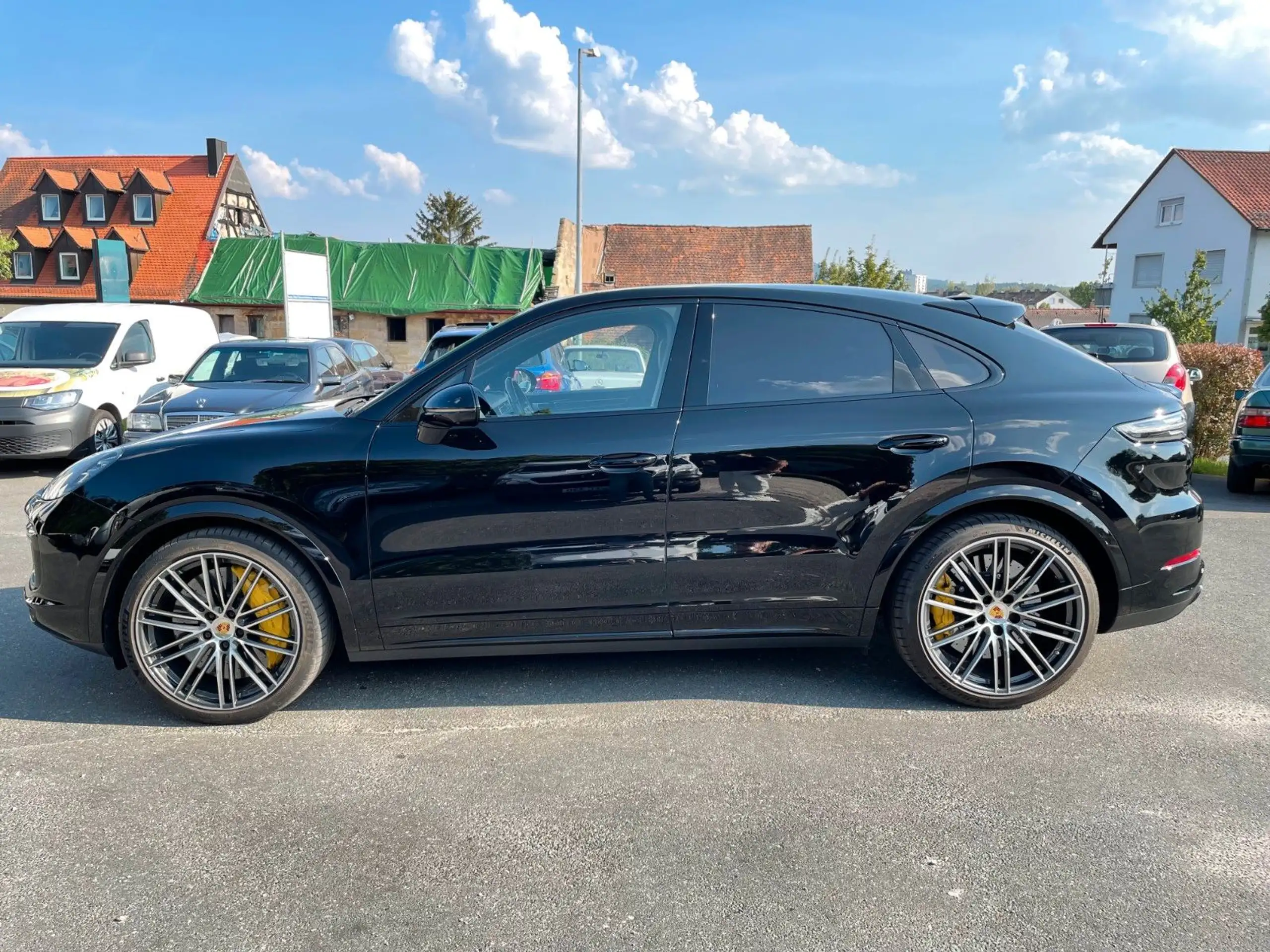 Porsche - Cayenne