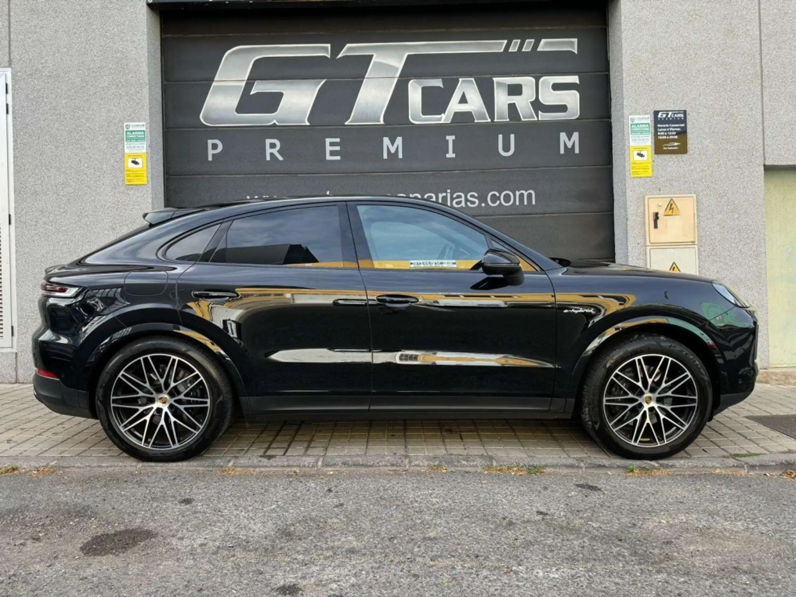 Porsche - Cayenne