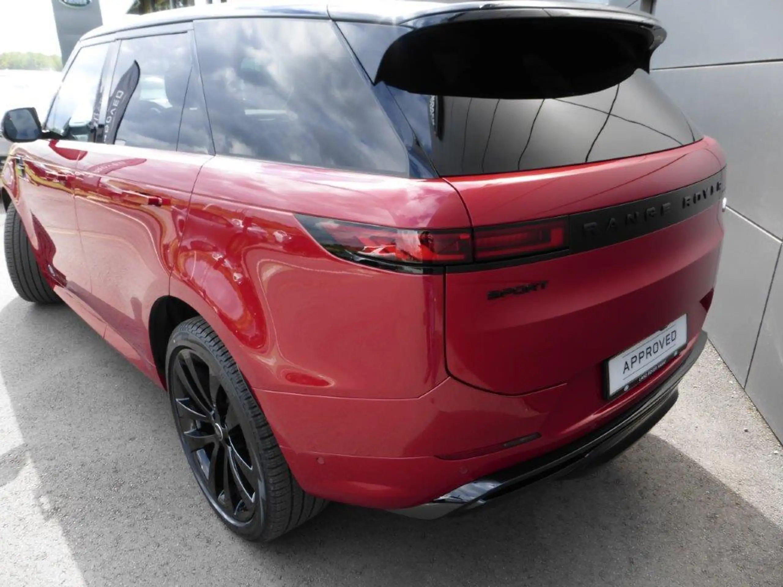 Land Rover - Range Rover Sport