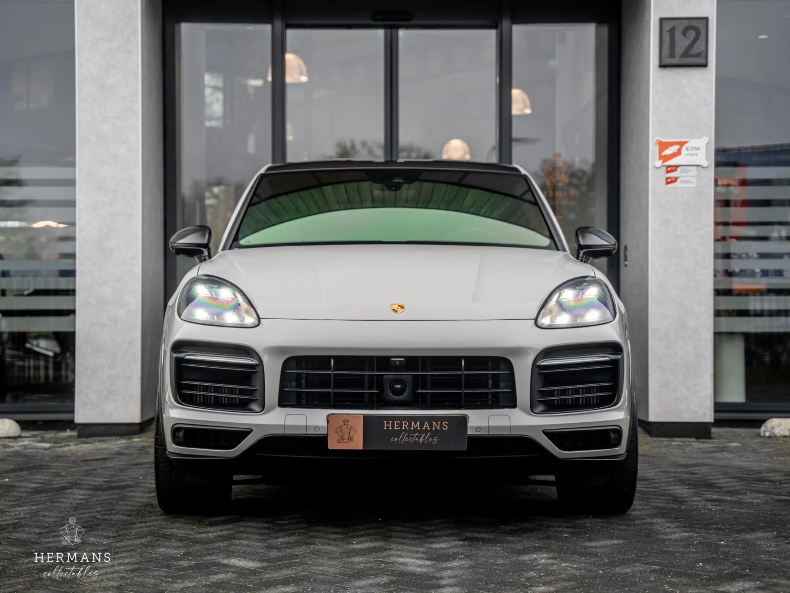 Porsche - Cayenne