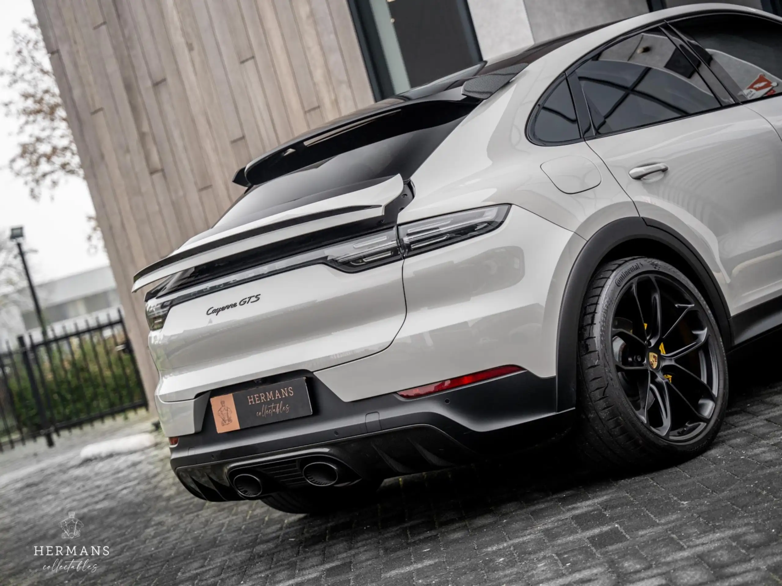 Porsche - Cayenne