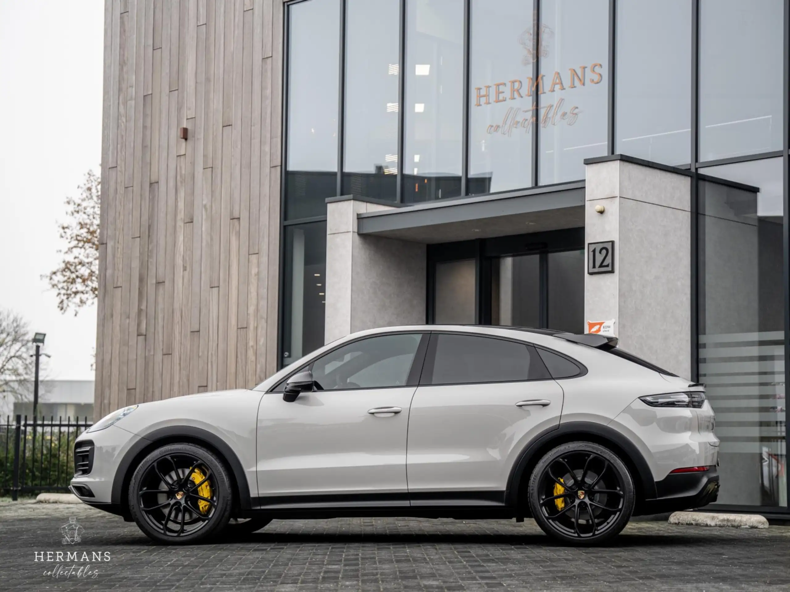 Porsche - Cayenne