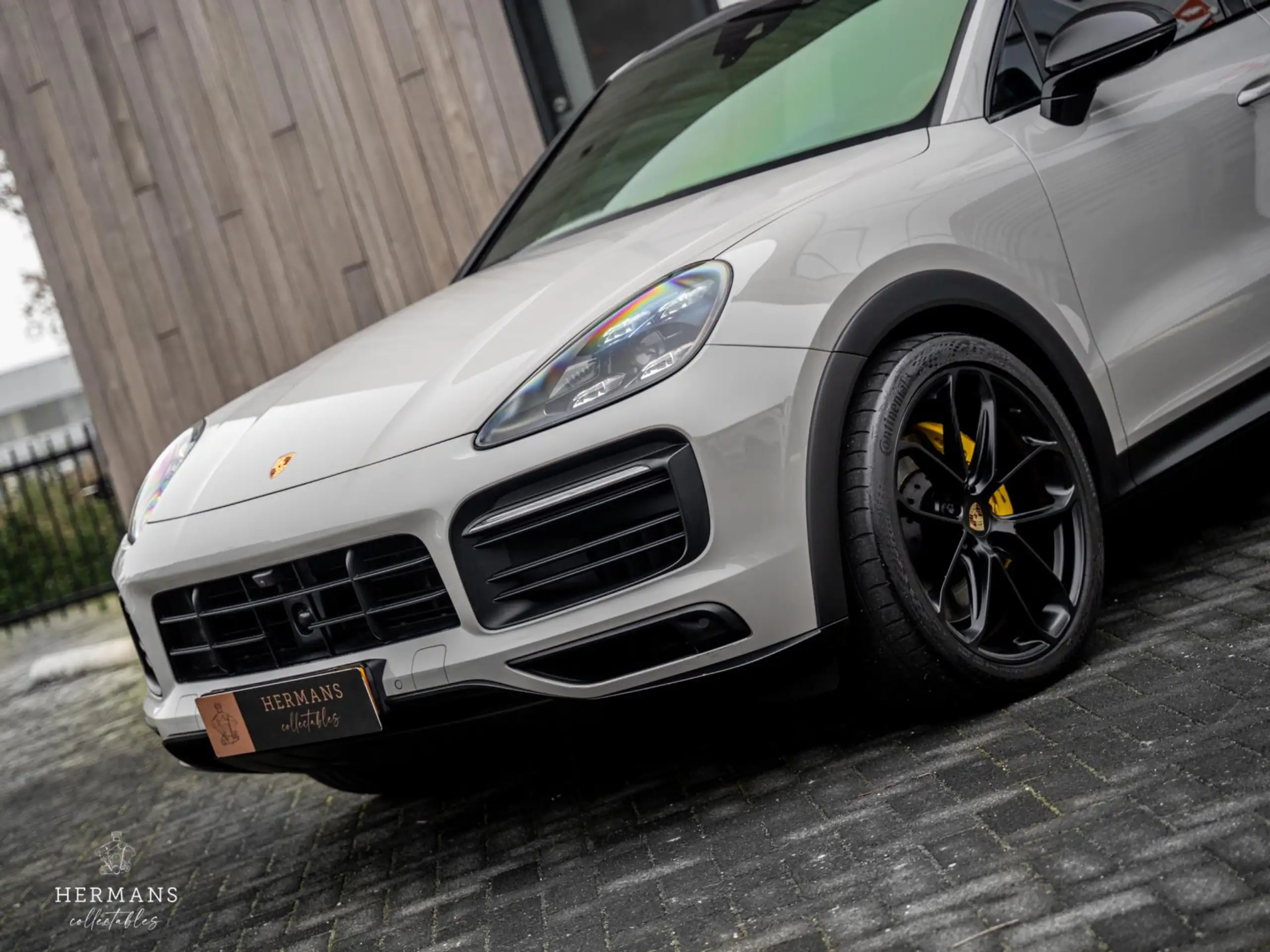 Porsche - Cayenne