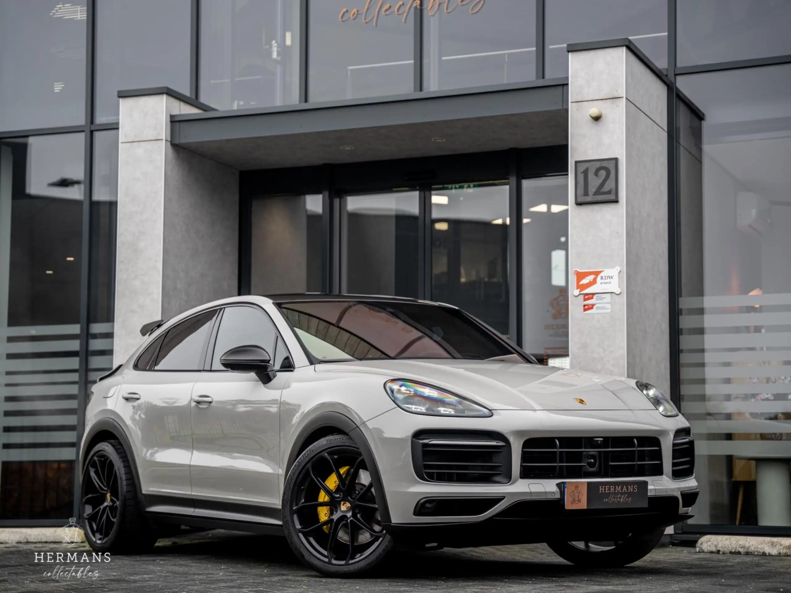 Porsche - Cayenne