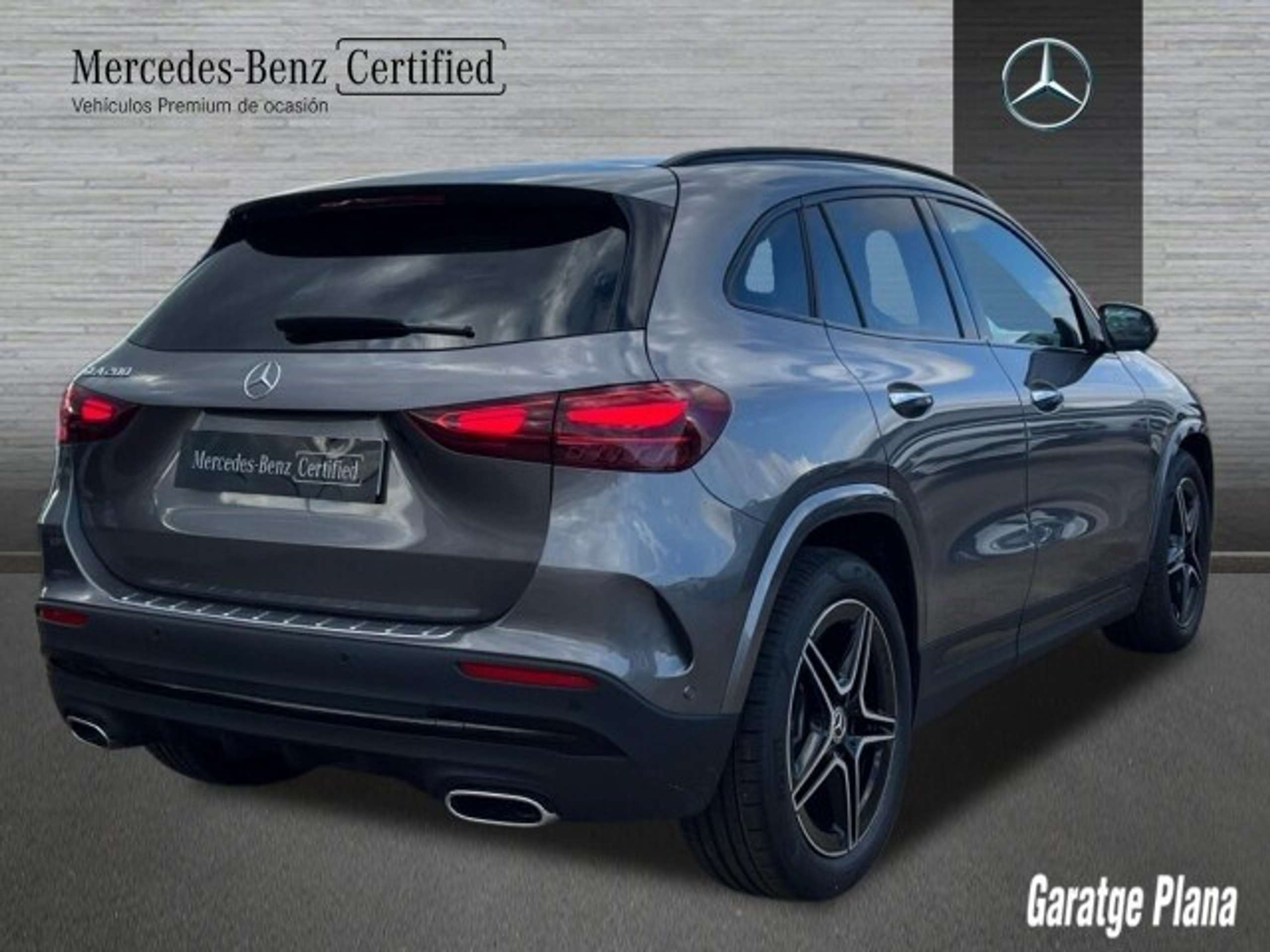 Mercedes-Benz - GLA 200