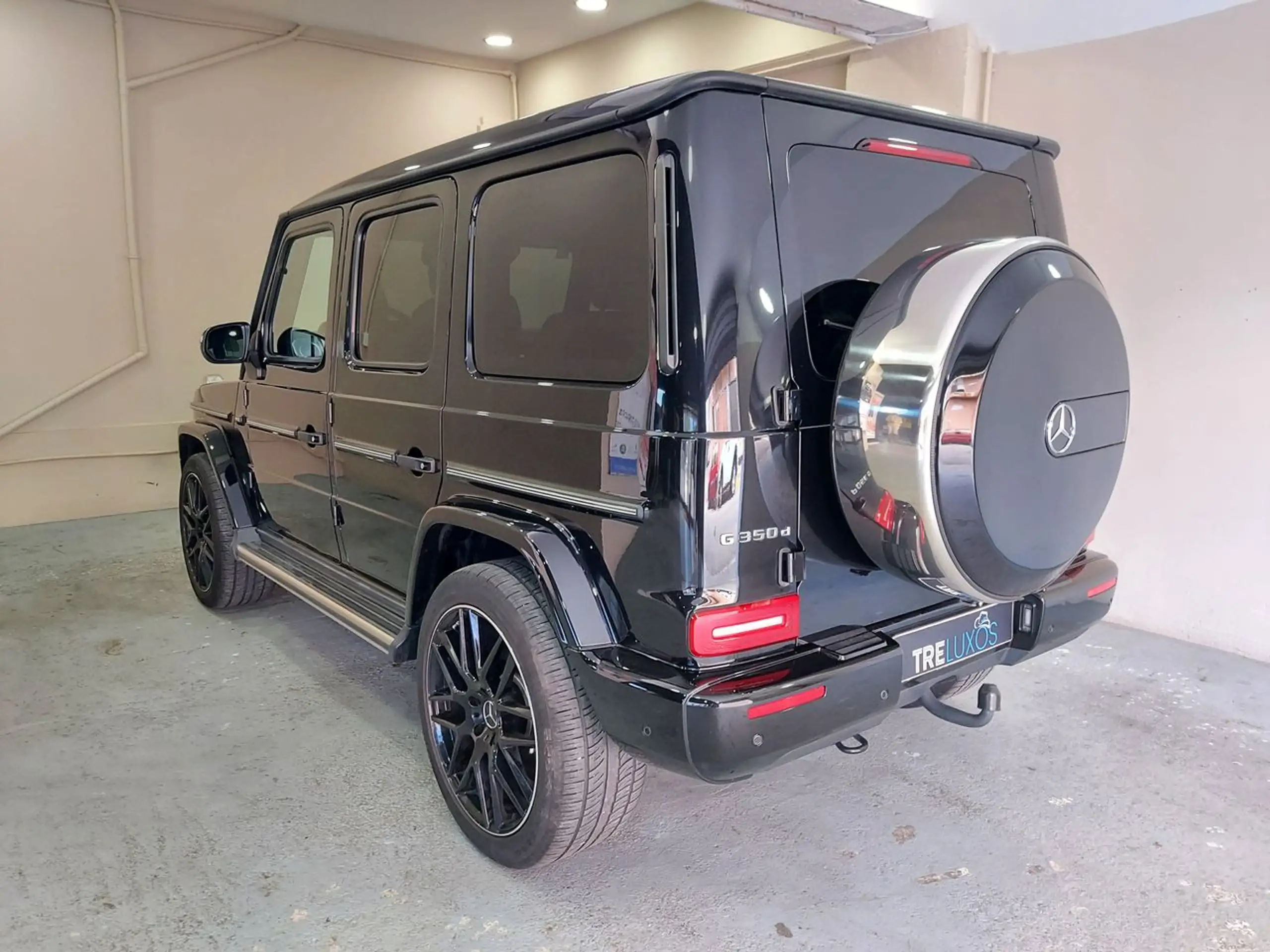 Mercedes-Benz - G 350