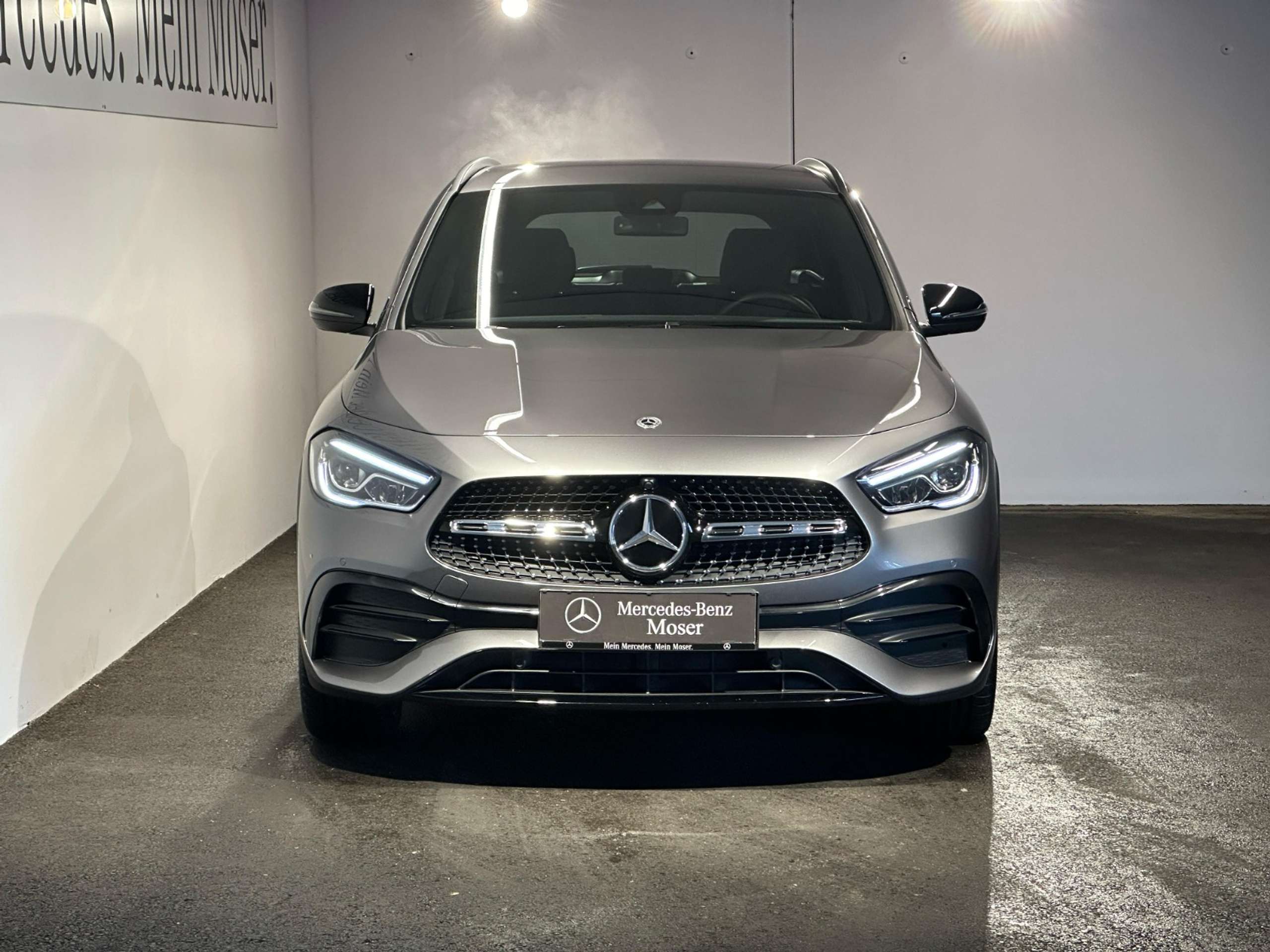 Mercedes-Benz - GLA 200