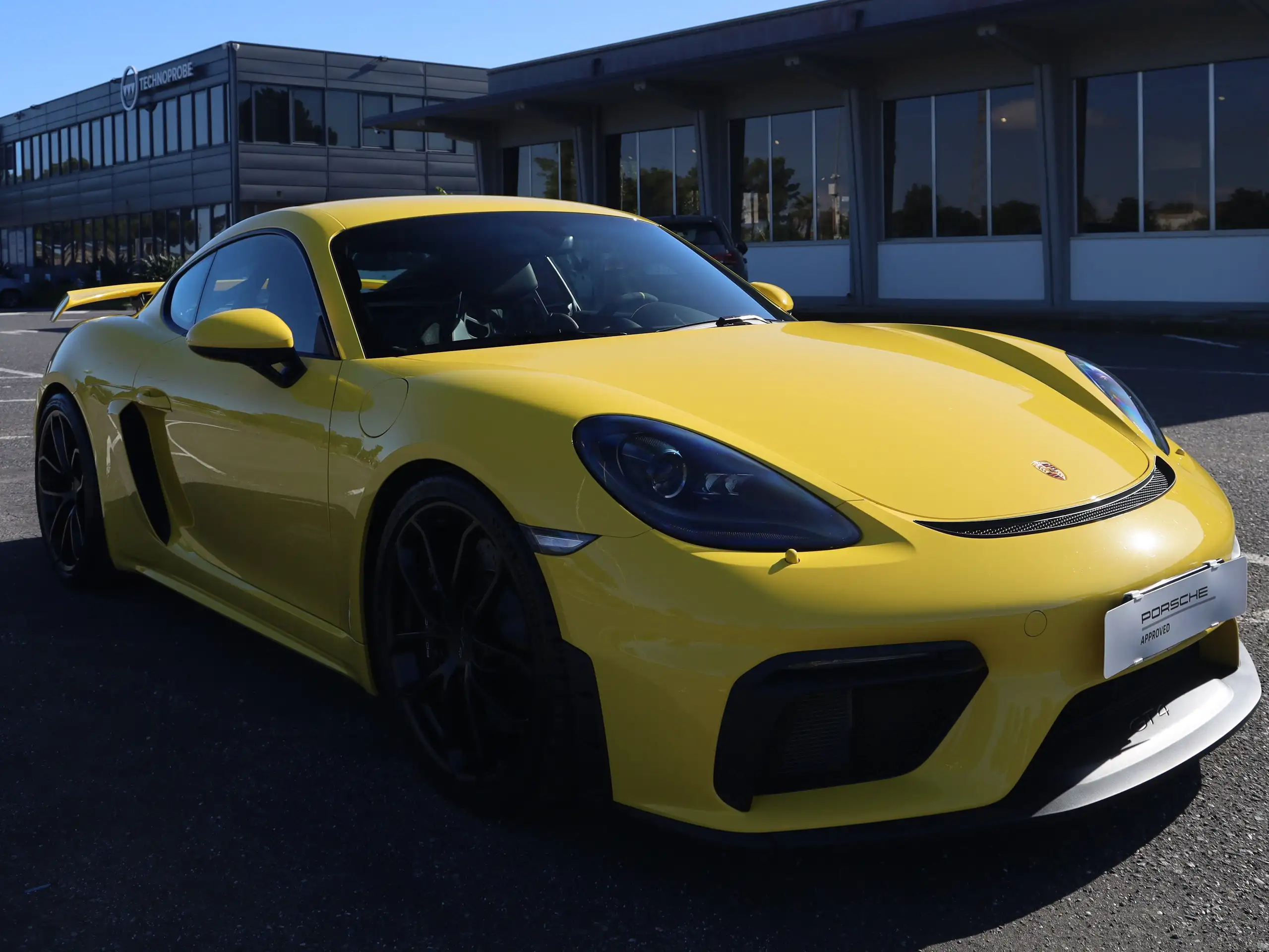 Porsche - Cayman