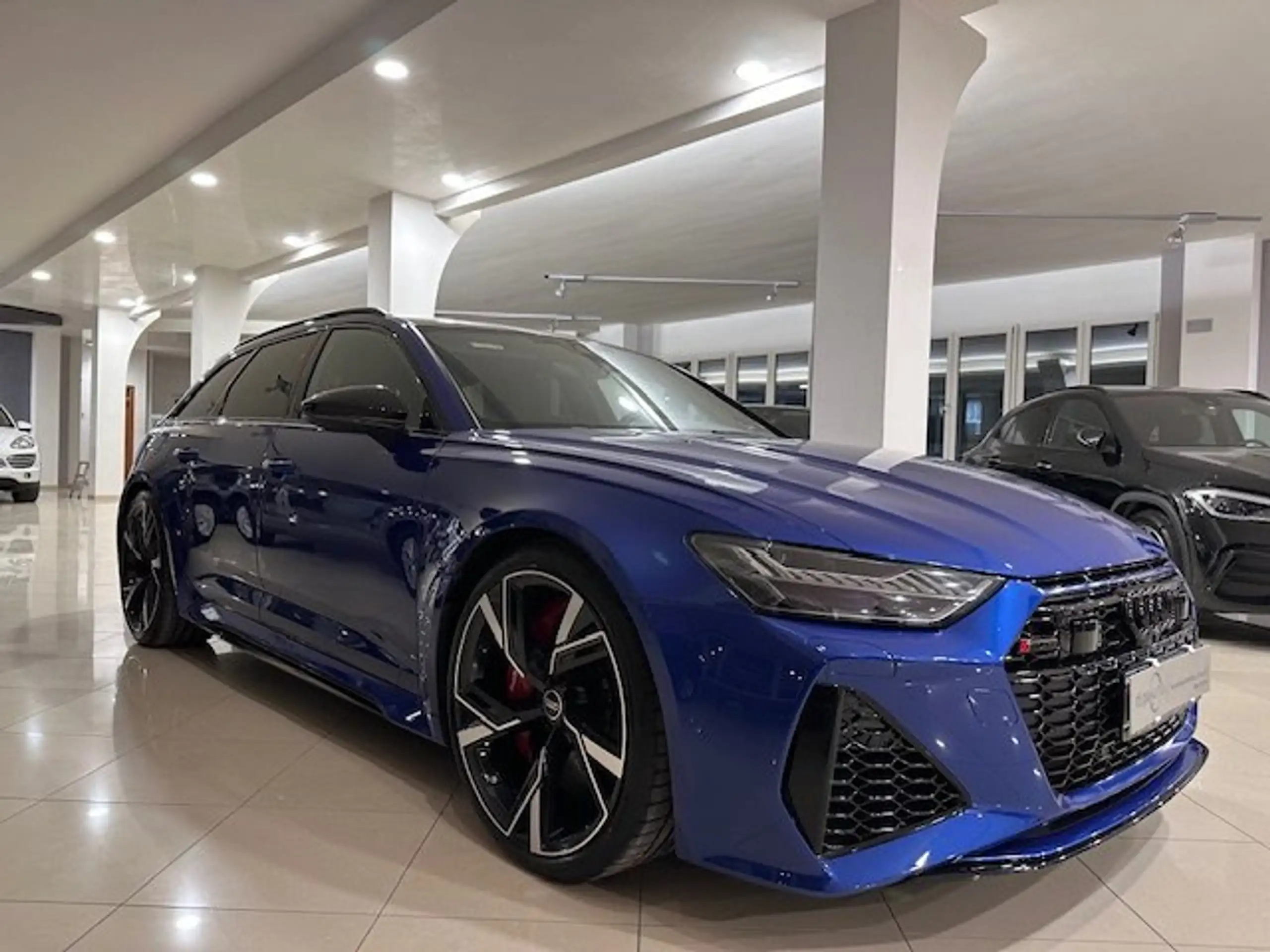 Audi - RS6