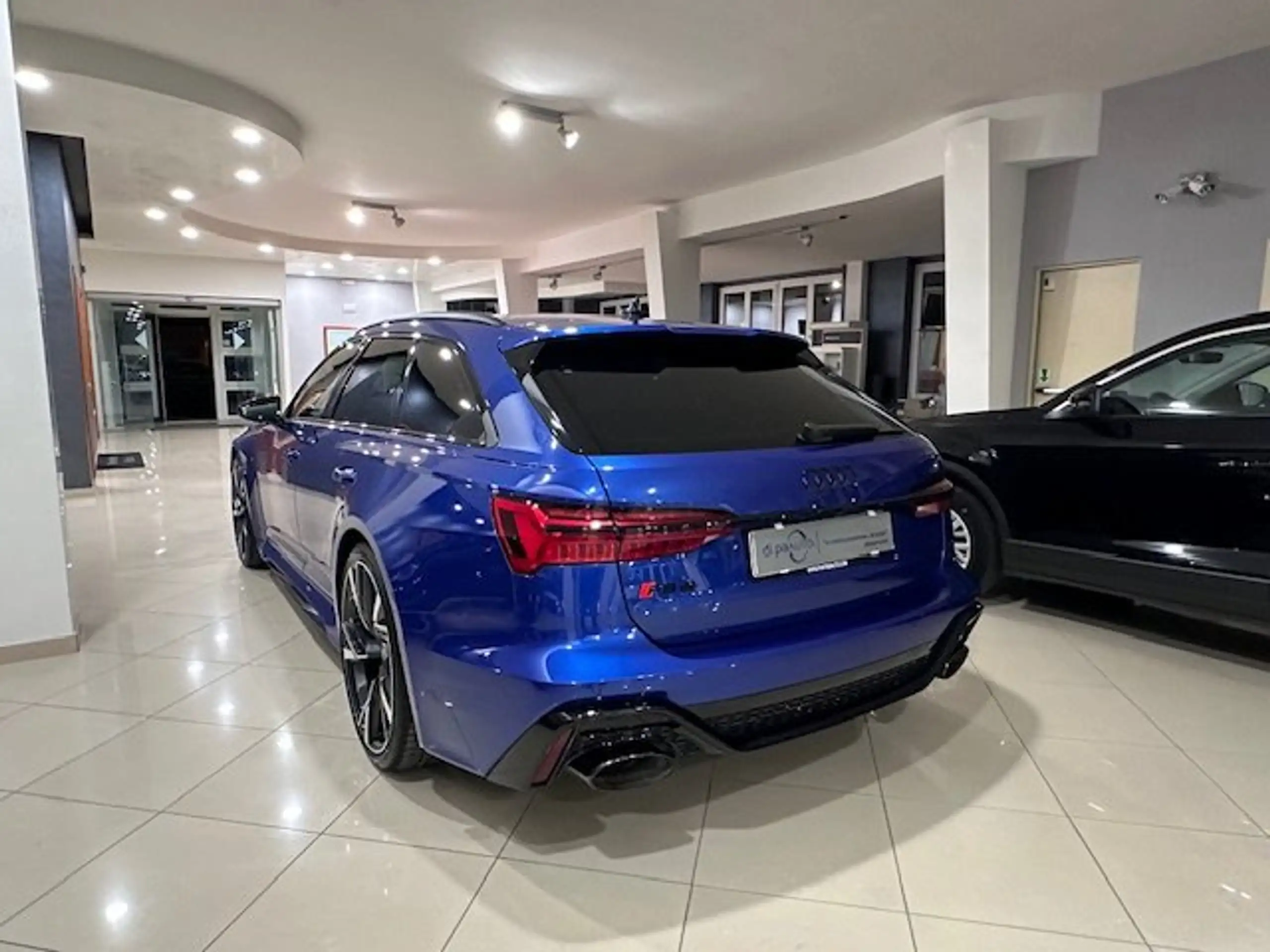 Audi - RS6