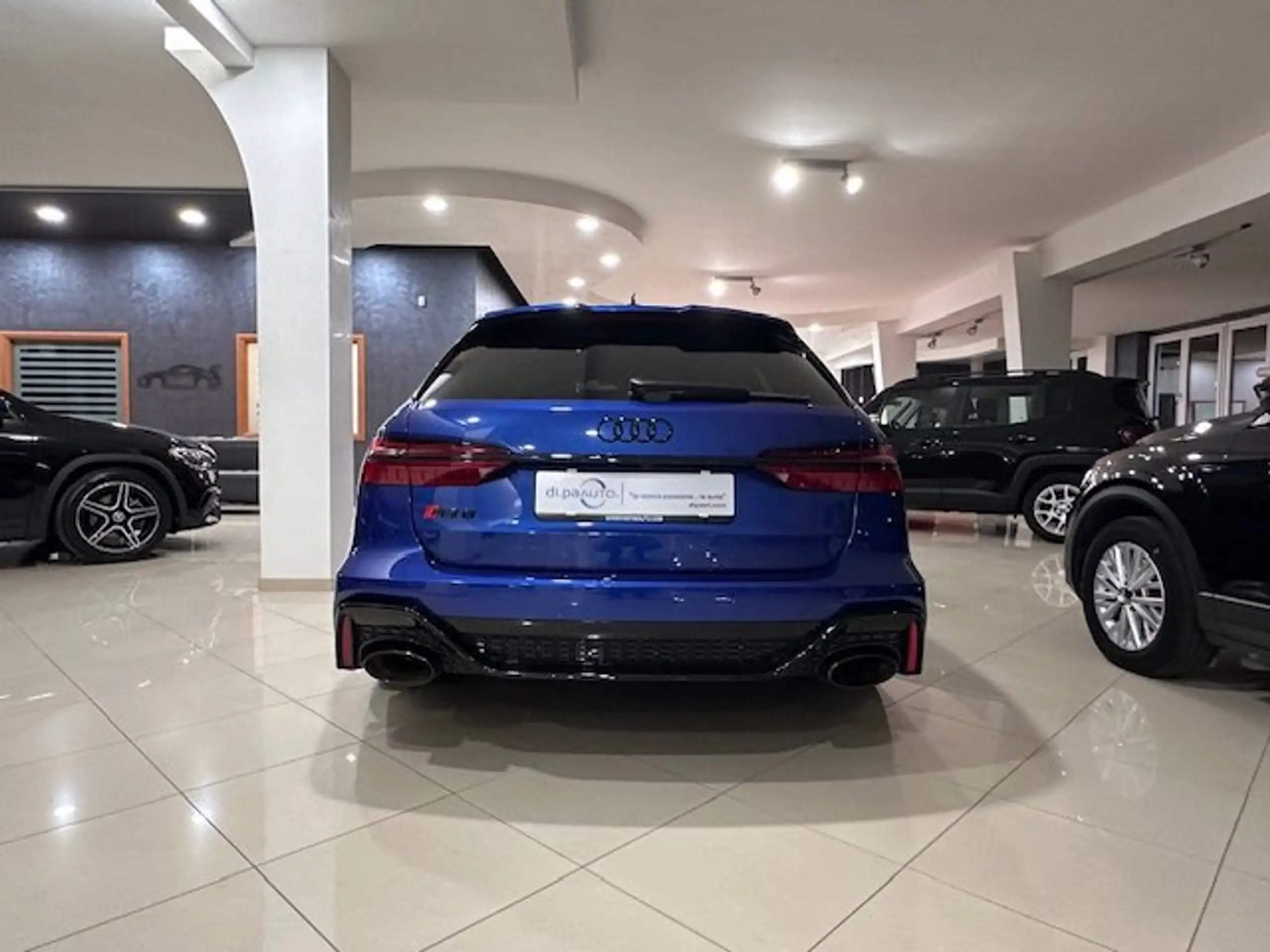 Audi - RS6