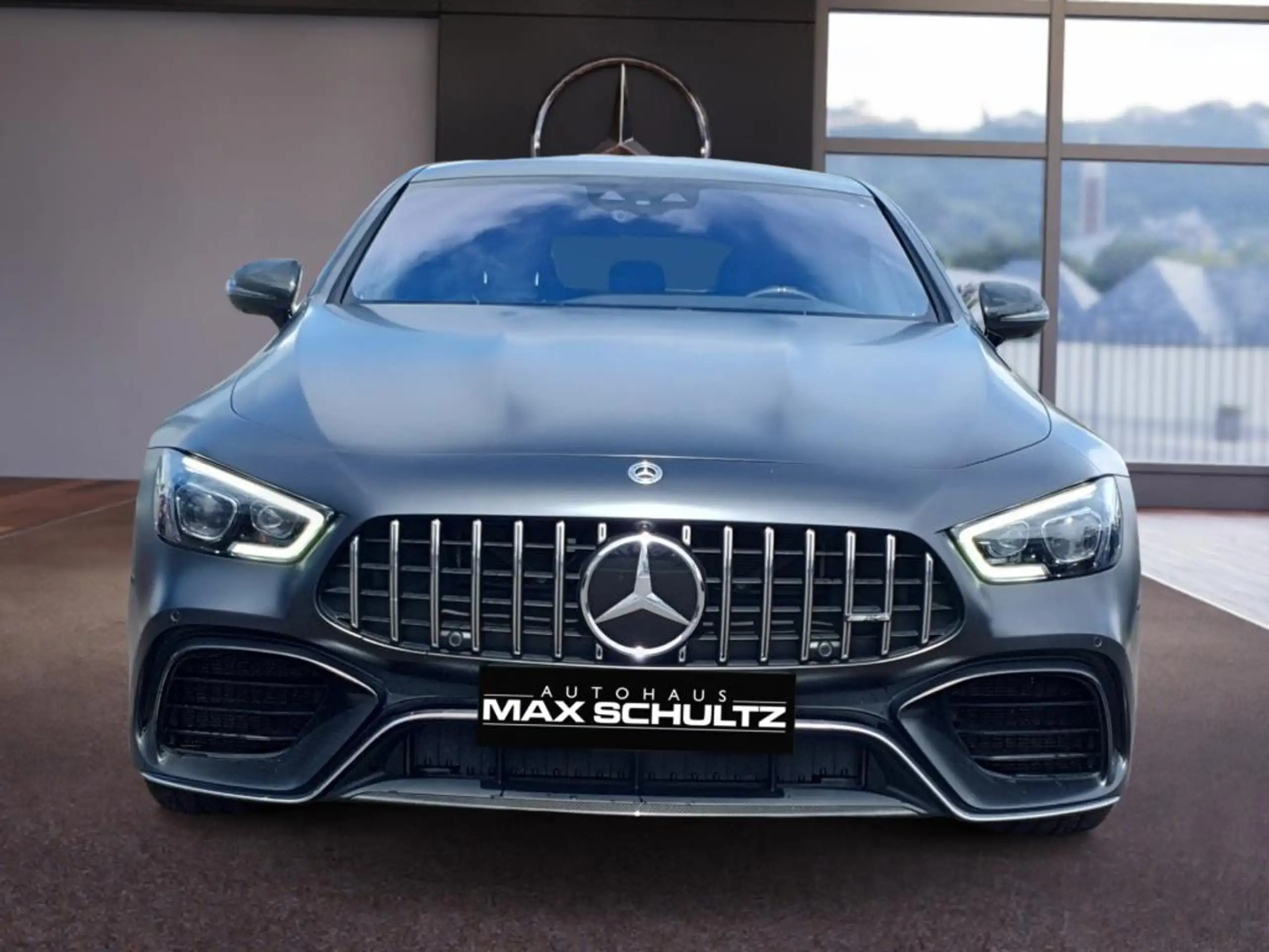 Mercedes-Benz - AMG GT