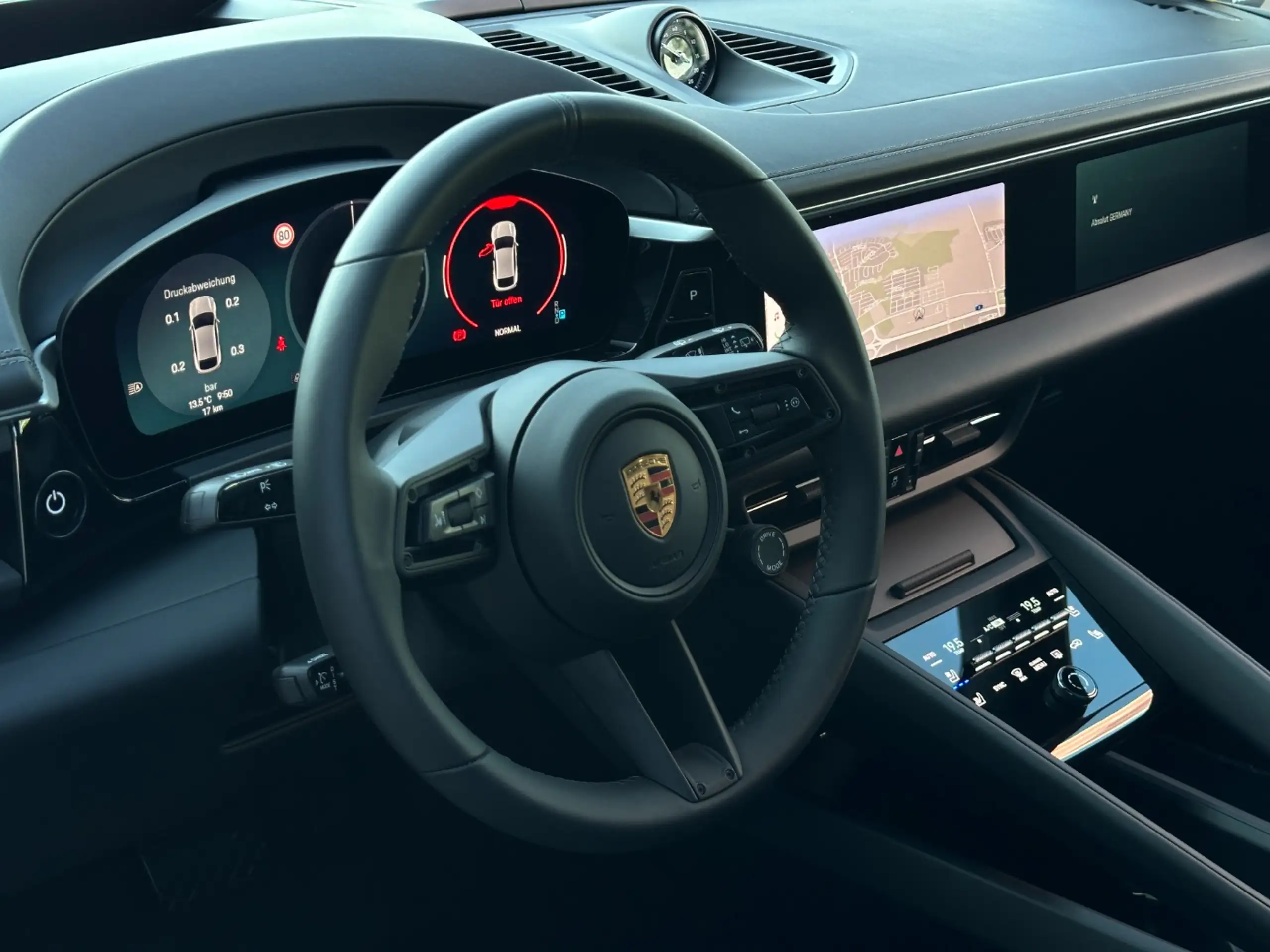 Porsche - Macan