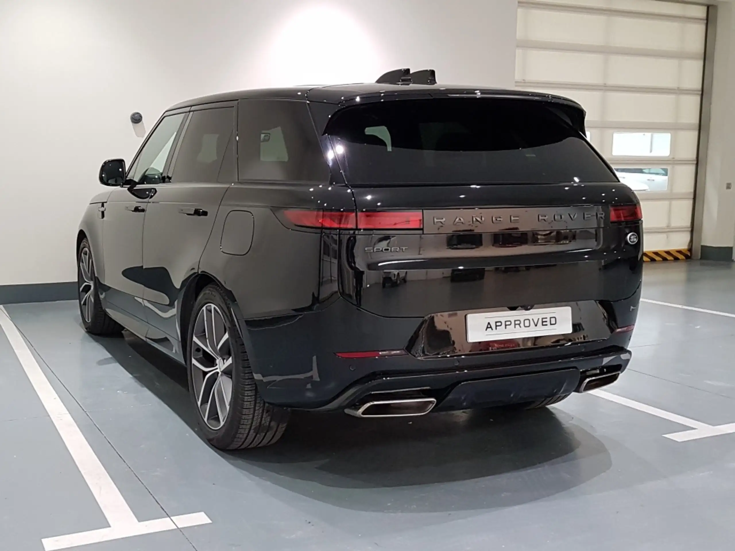 Land Rover - Range Rover Sport