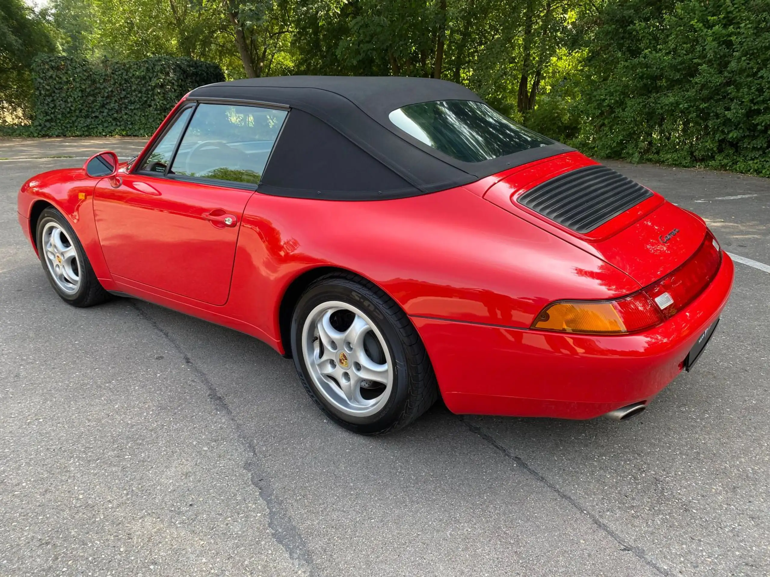 Porsche - 993