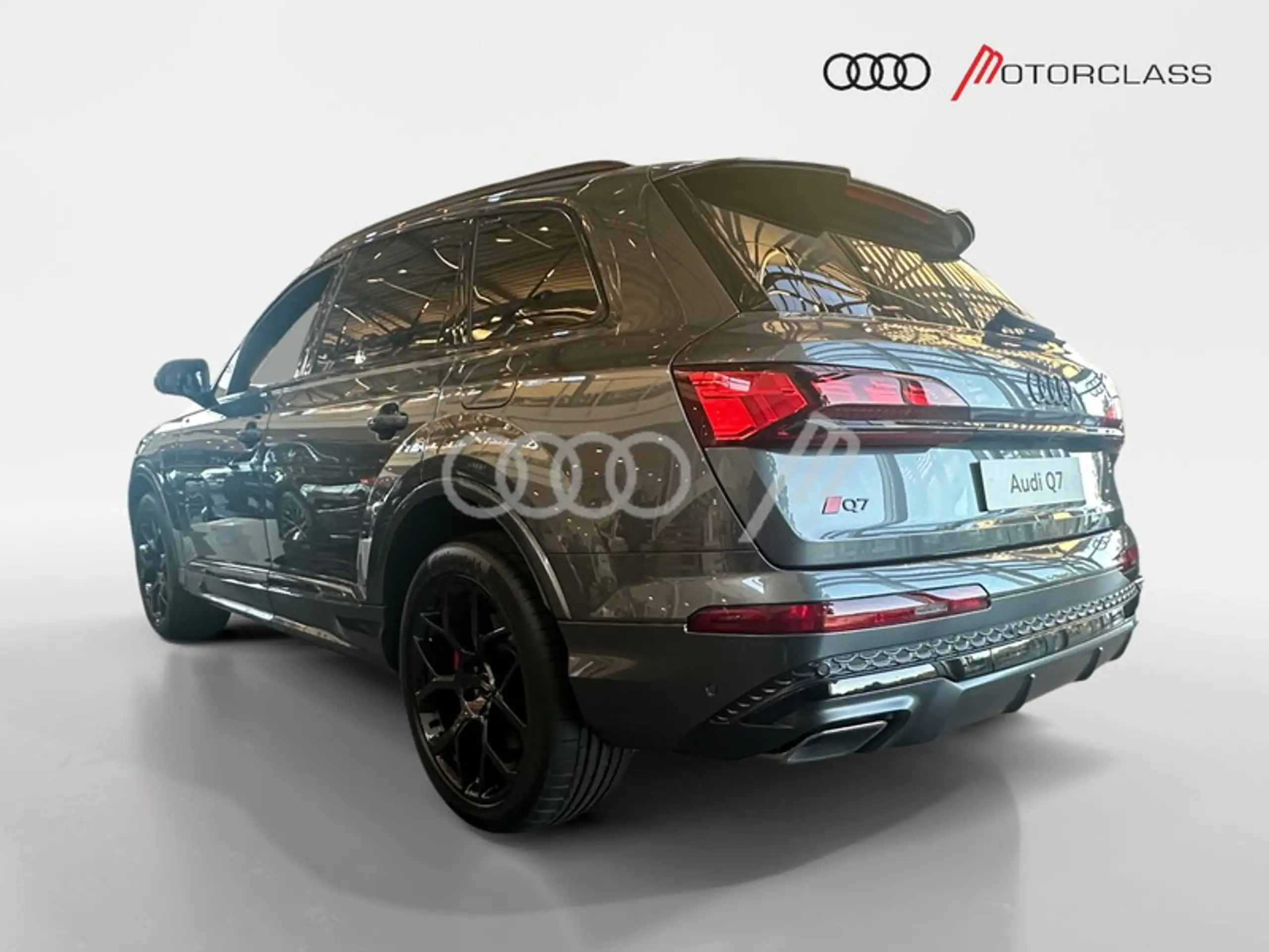 Audi - Q7