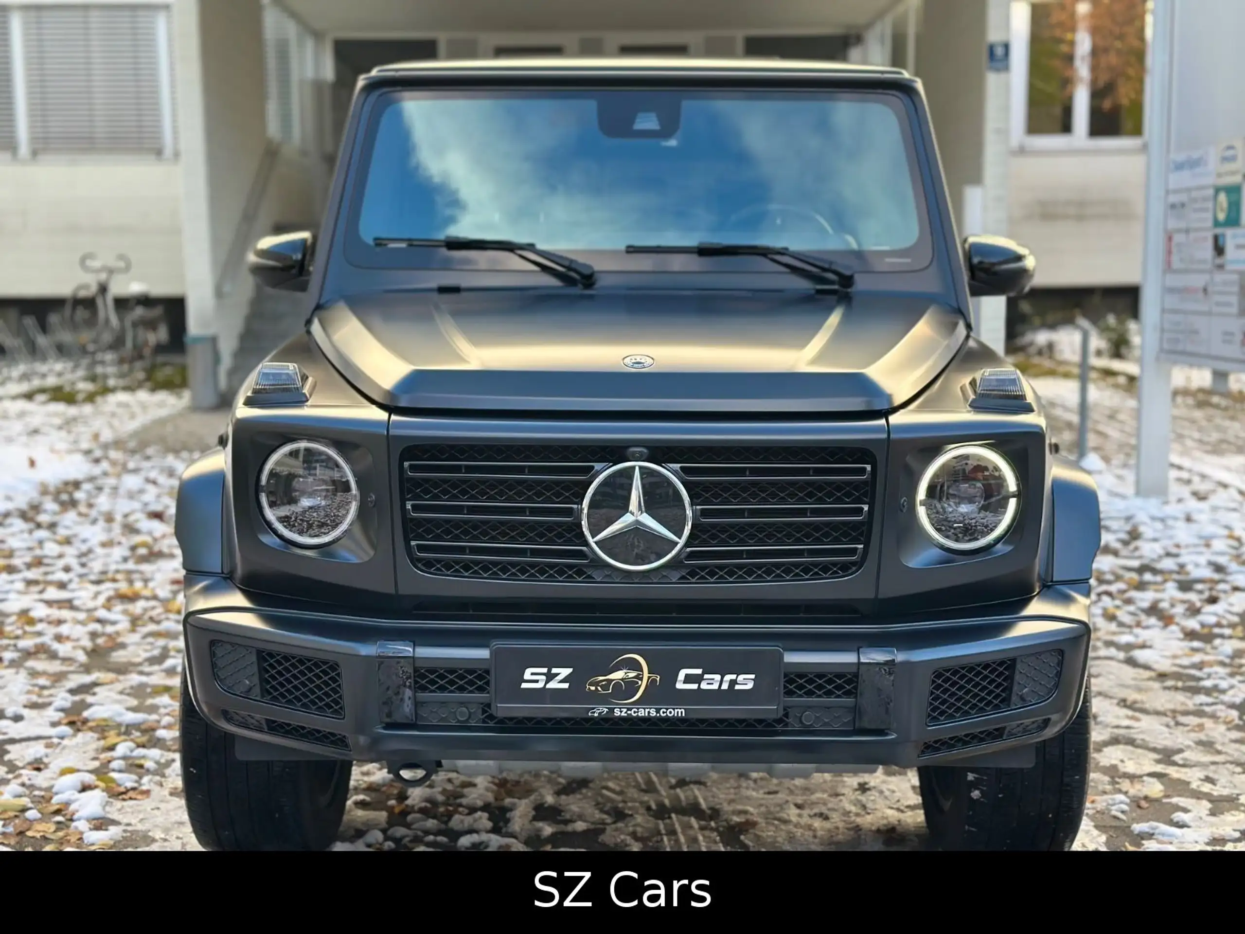 Mercedes-Benz - G 350