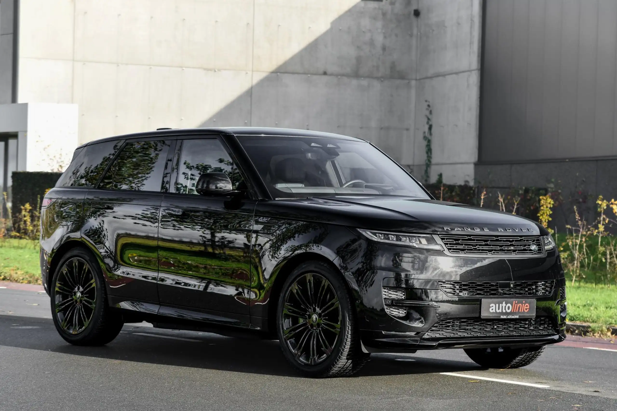 Land Rover - Range Rover Sport