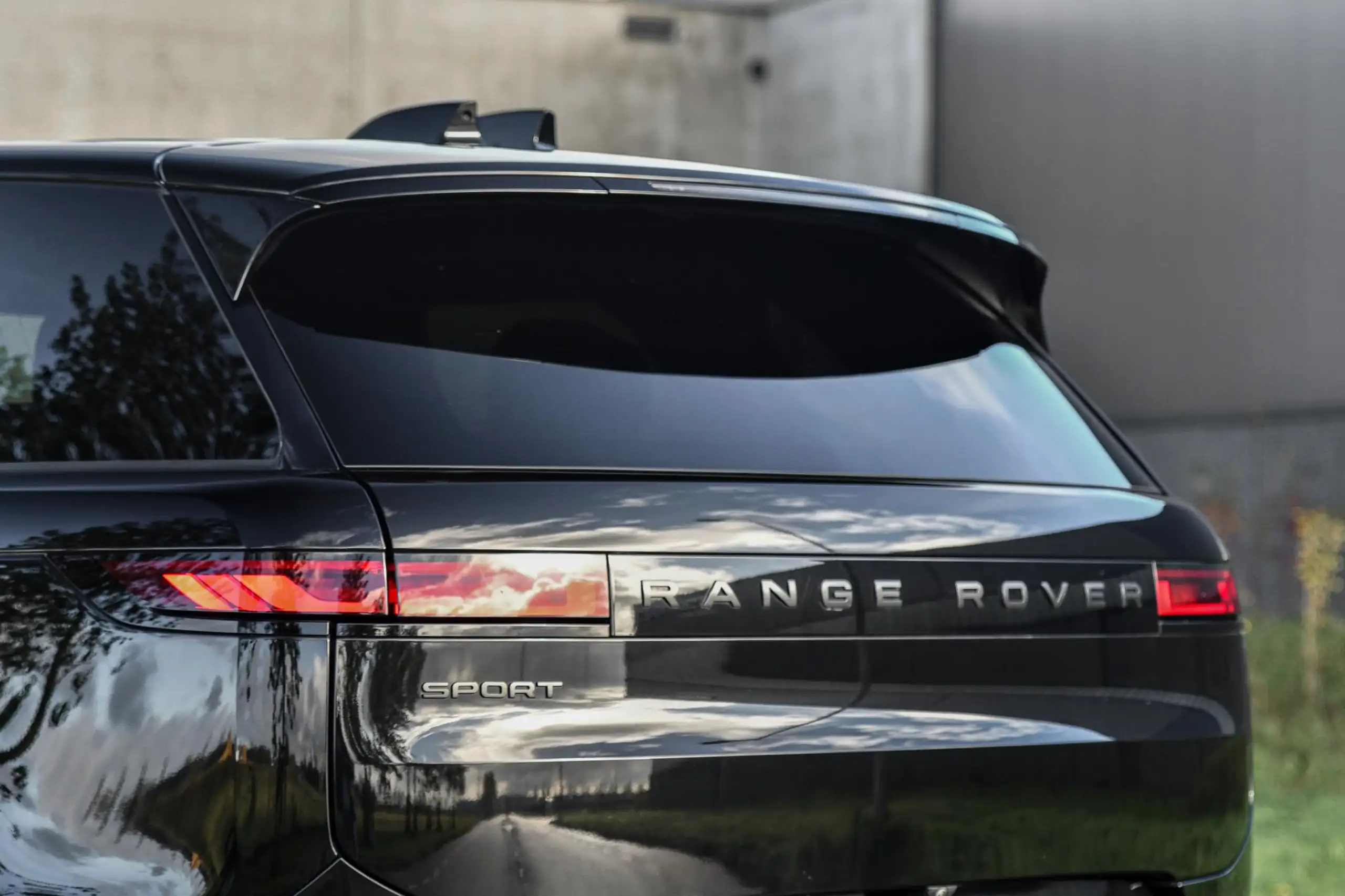 Land Rover - Range Rover Sport