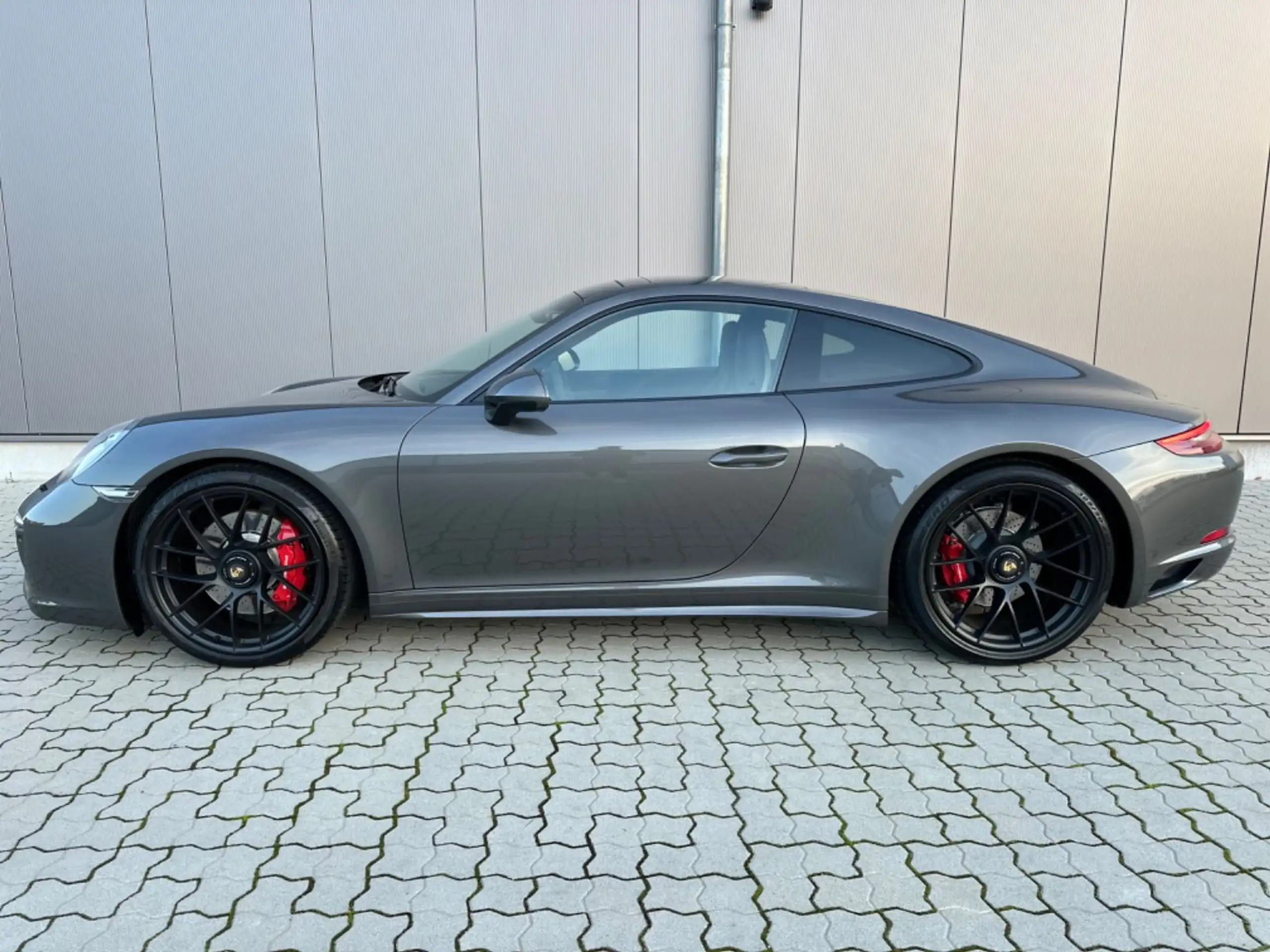 Porsche - 991