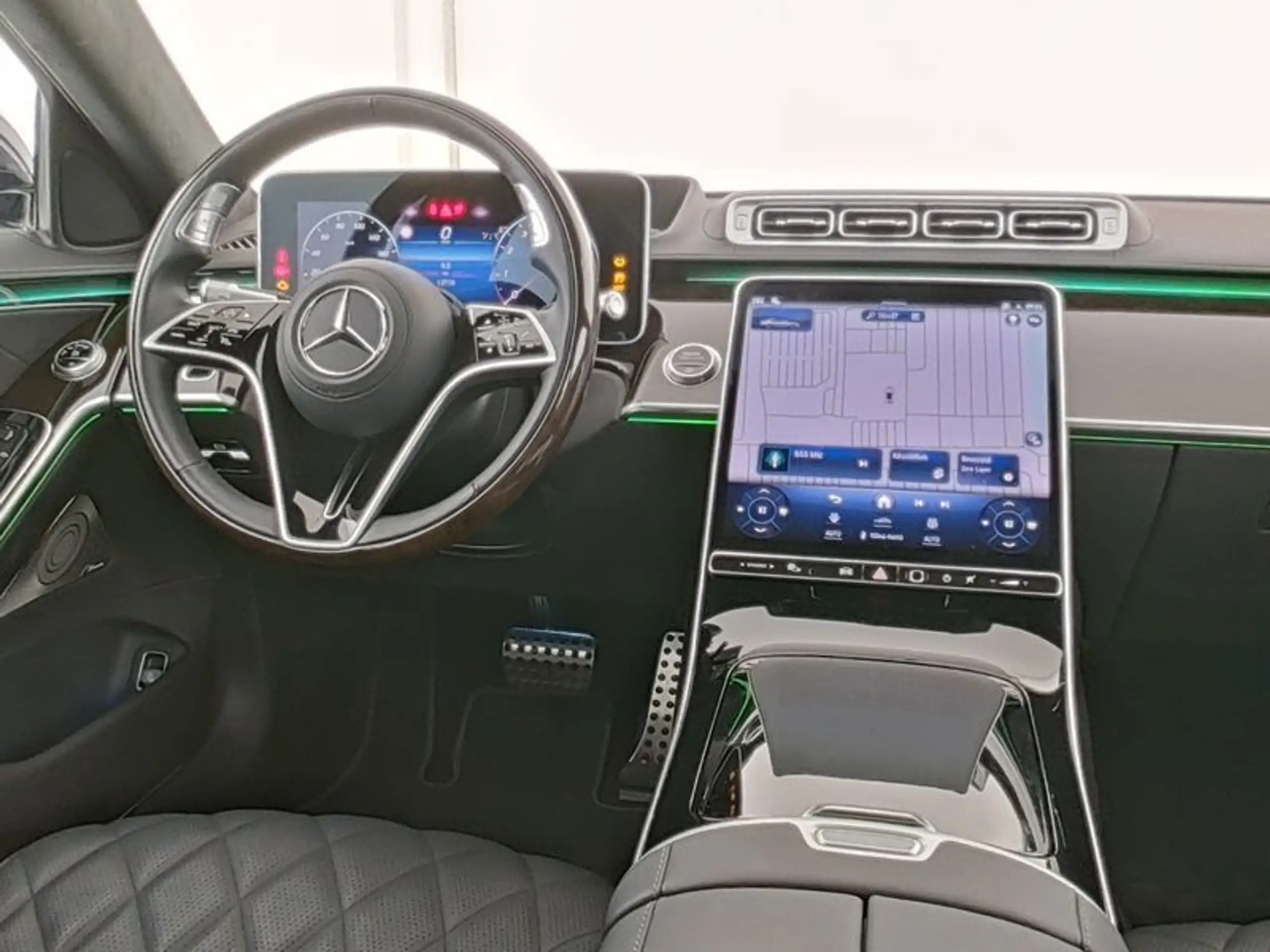 Mercedes-Benz - S 500