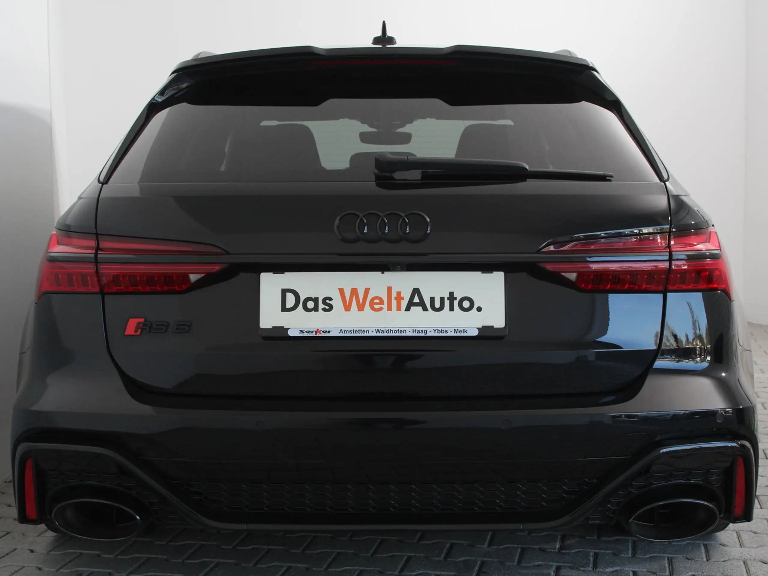 Audi - RS6