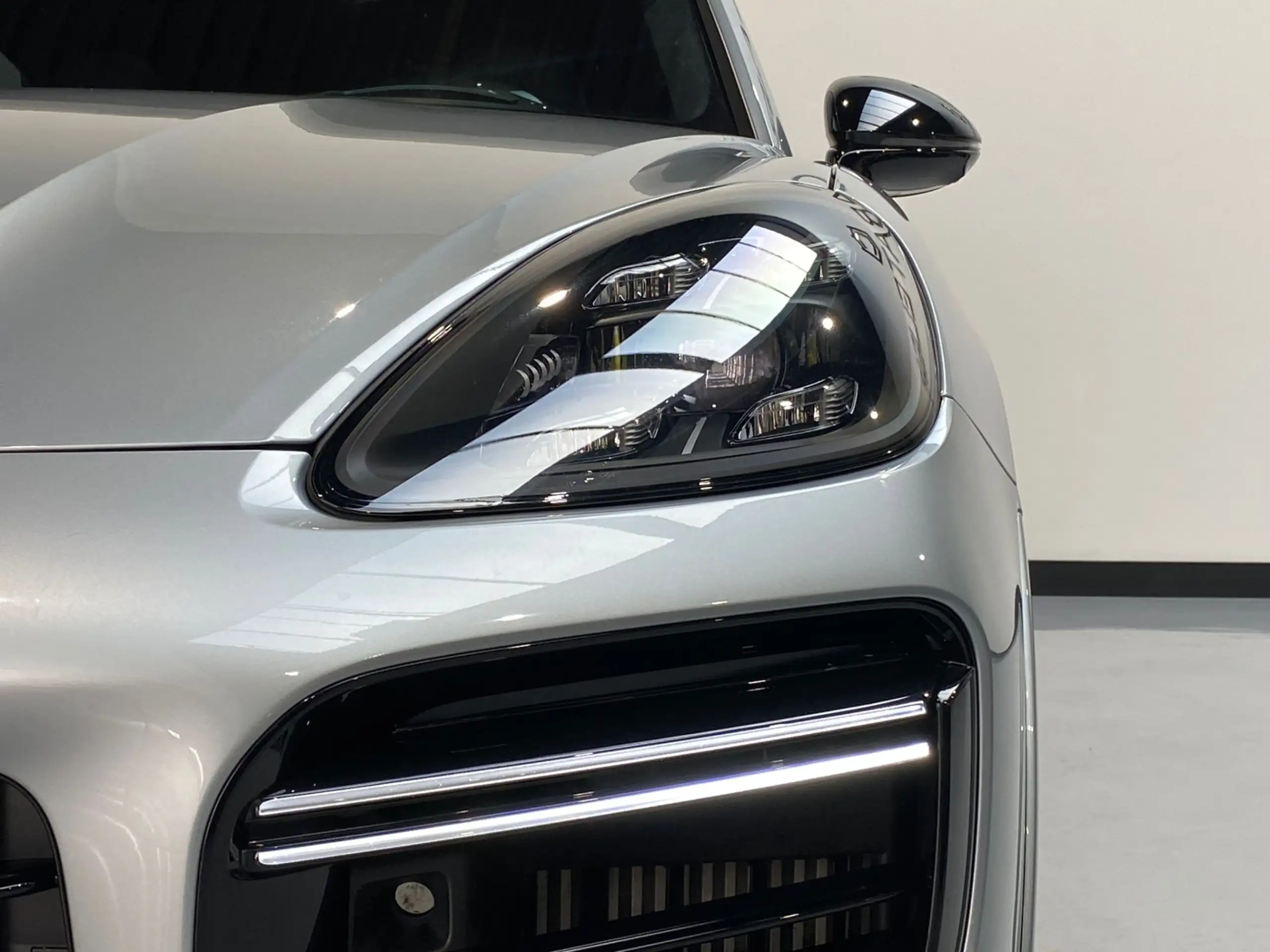 Porsche - Cayenne