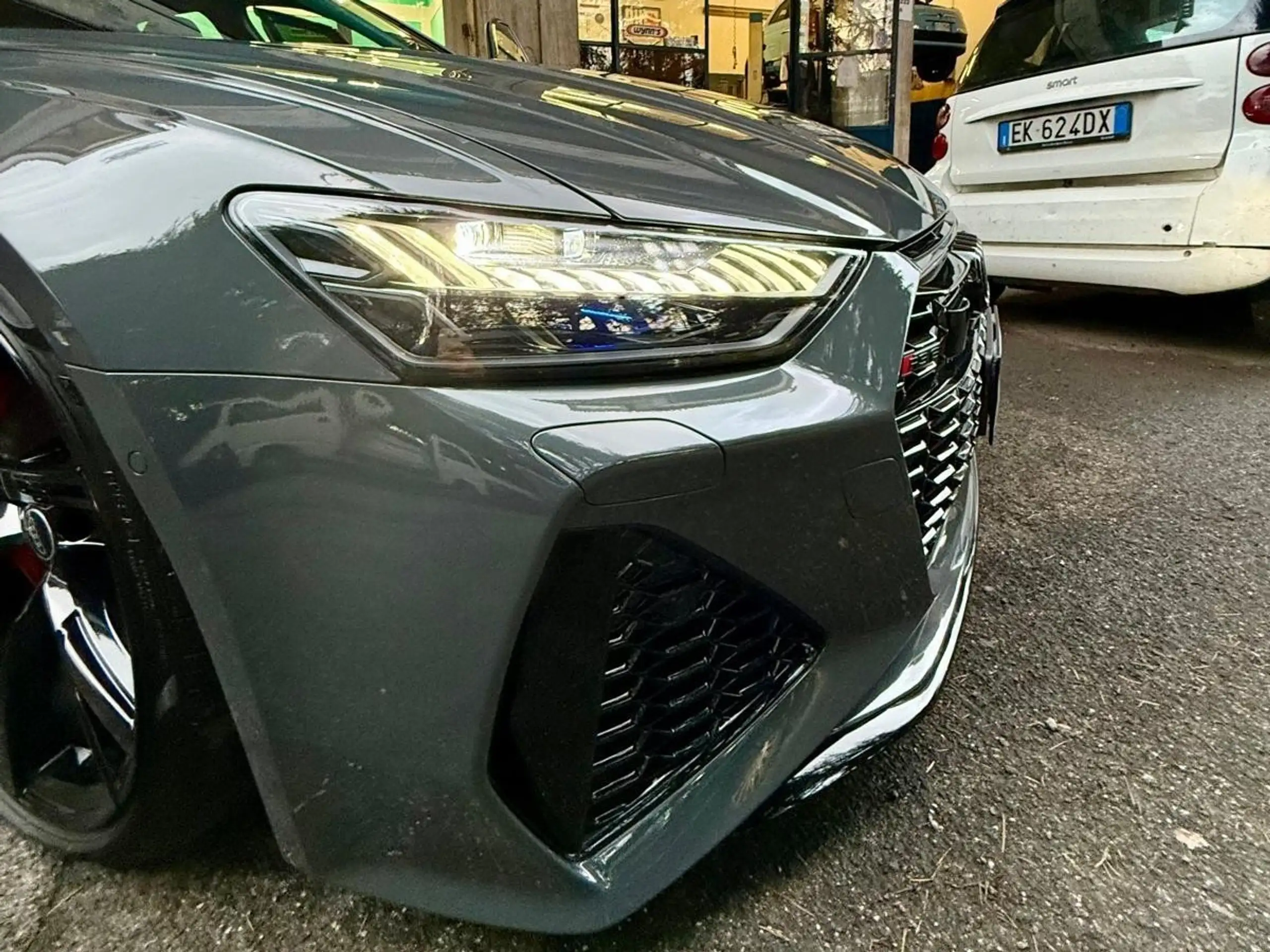 Audi - RS6