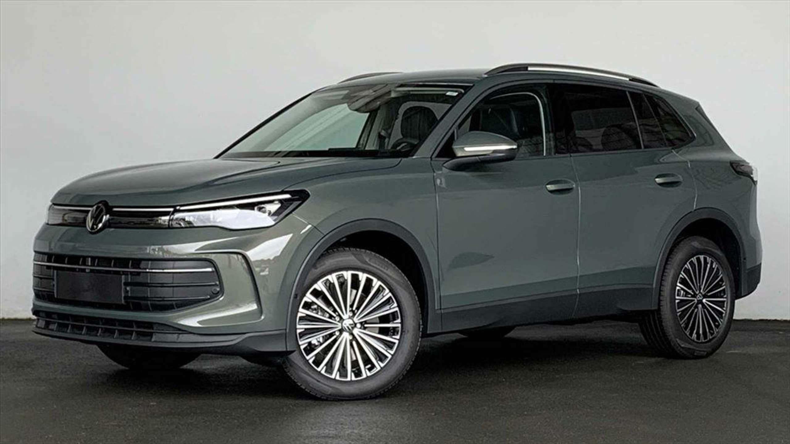 Volkswagen Tiguan 2024